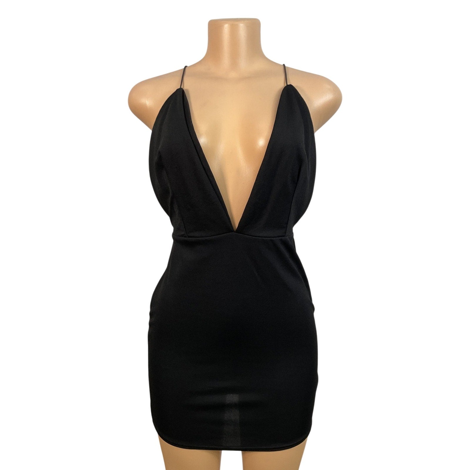 Vestido  10 (Boohoo)