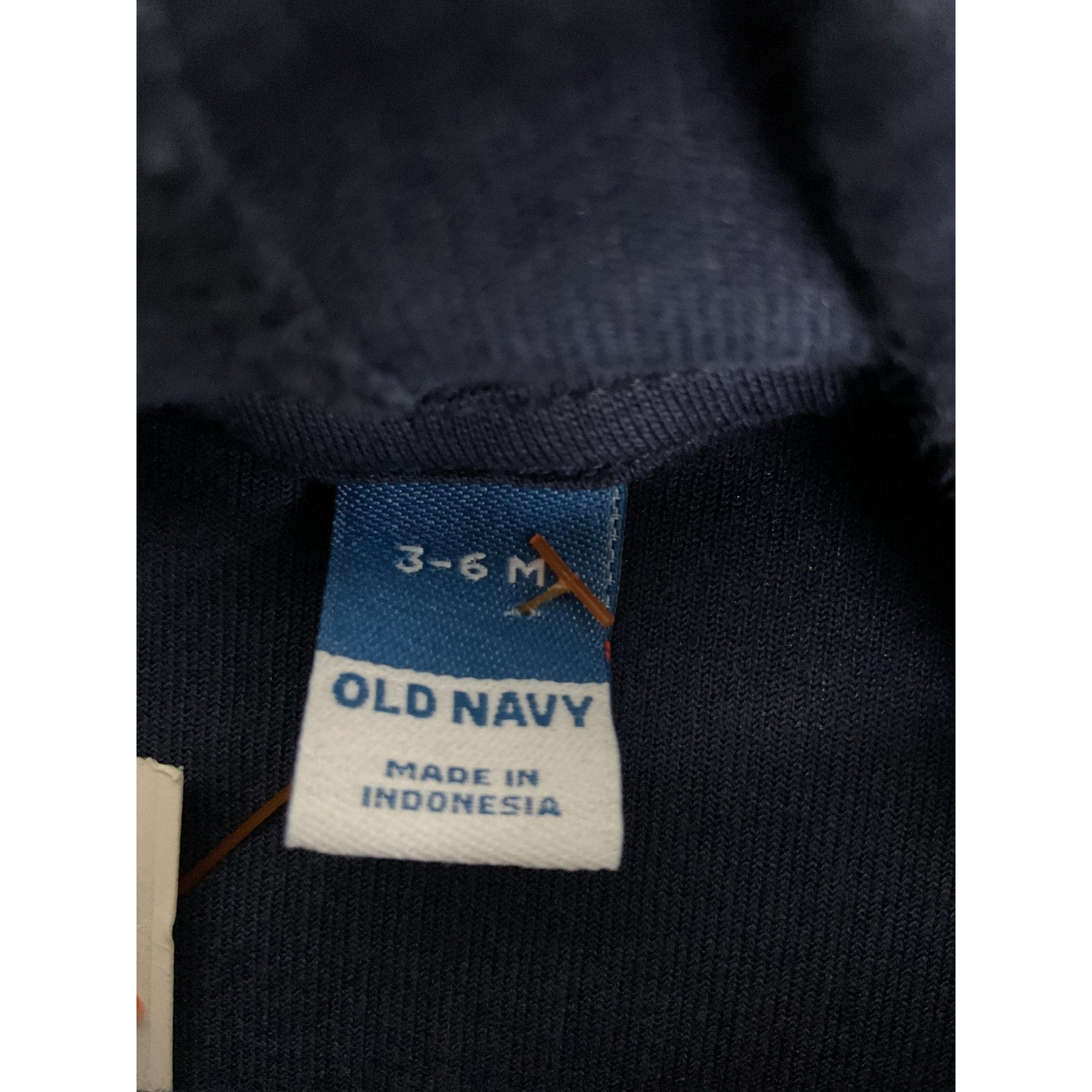 Sueter niño 3-6M (Old Navy)
