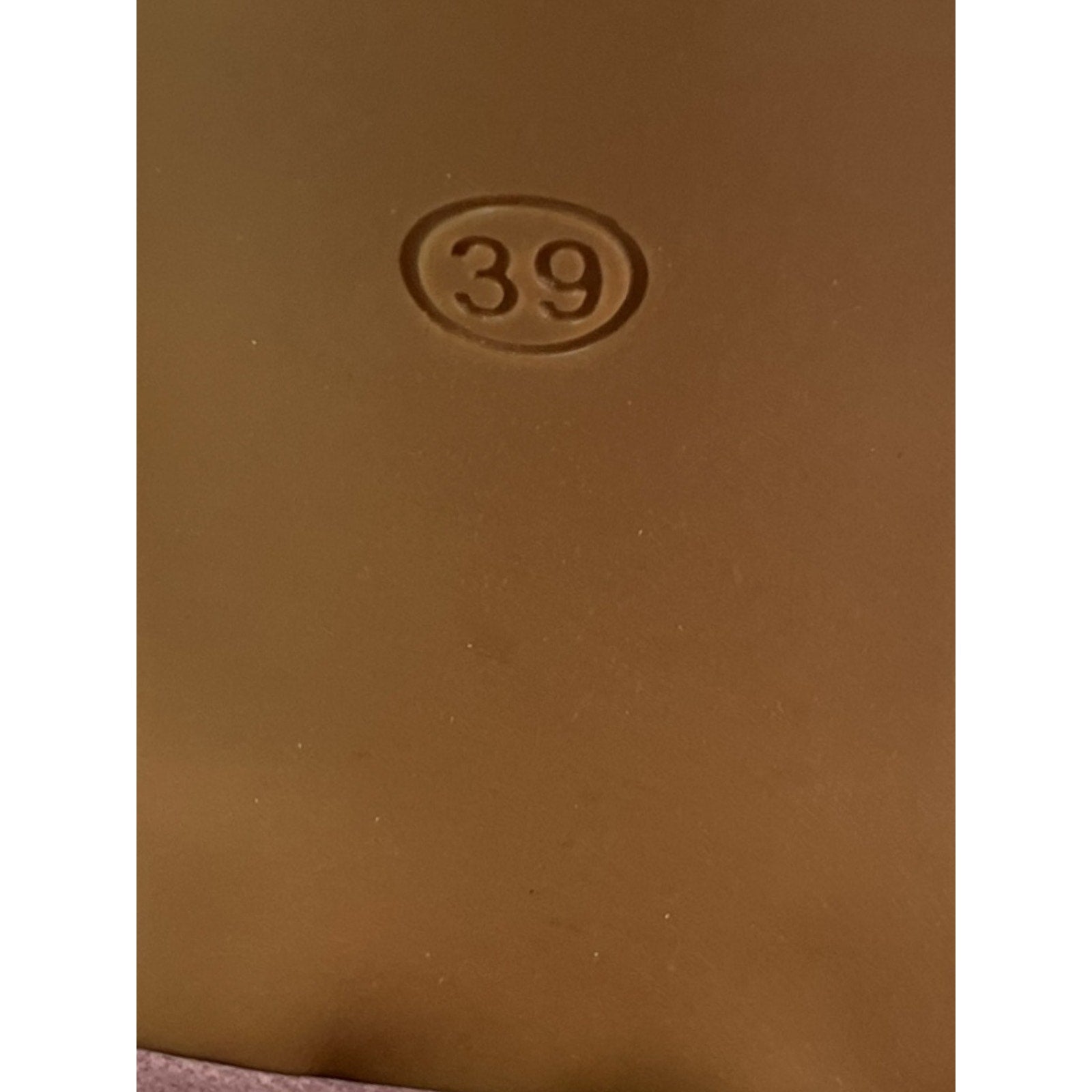 Tacón 8