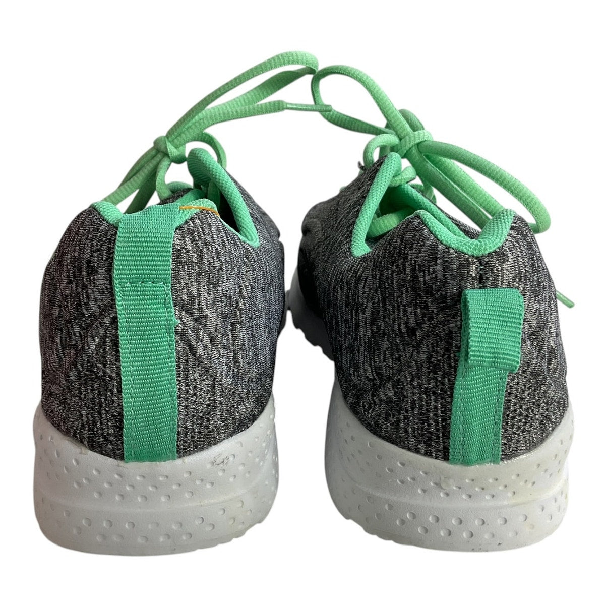 Tenis 8