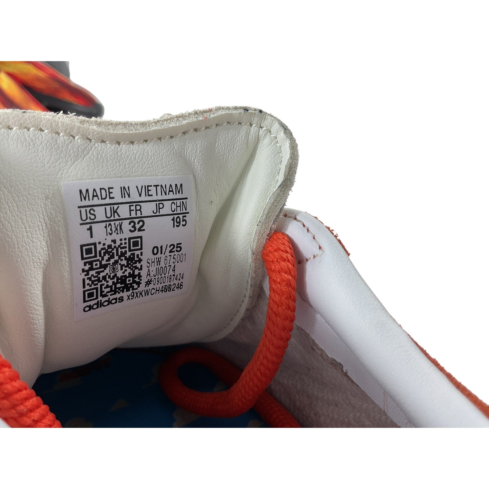 Tenis niña 1 (Adidas)