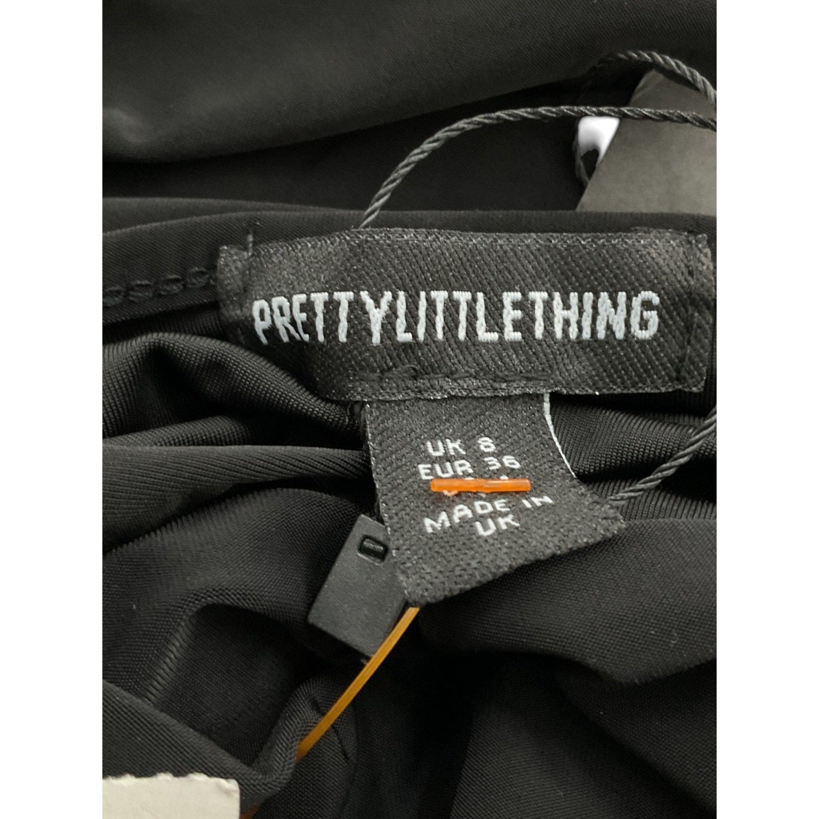 Vestido 4 (PRETTYLITTLETHING)