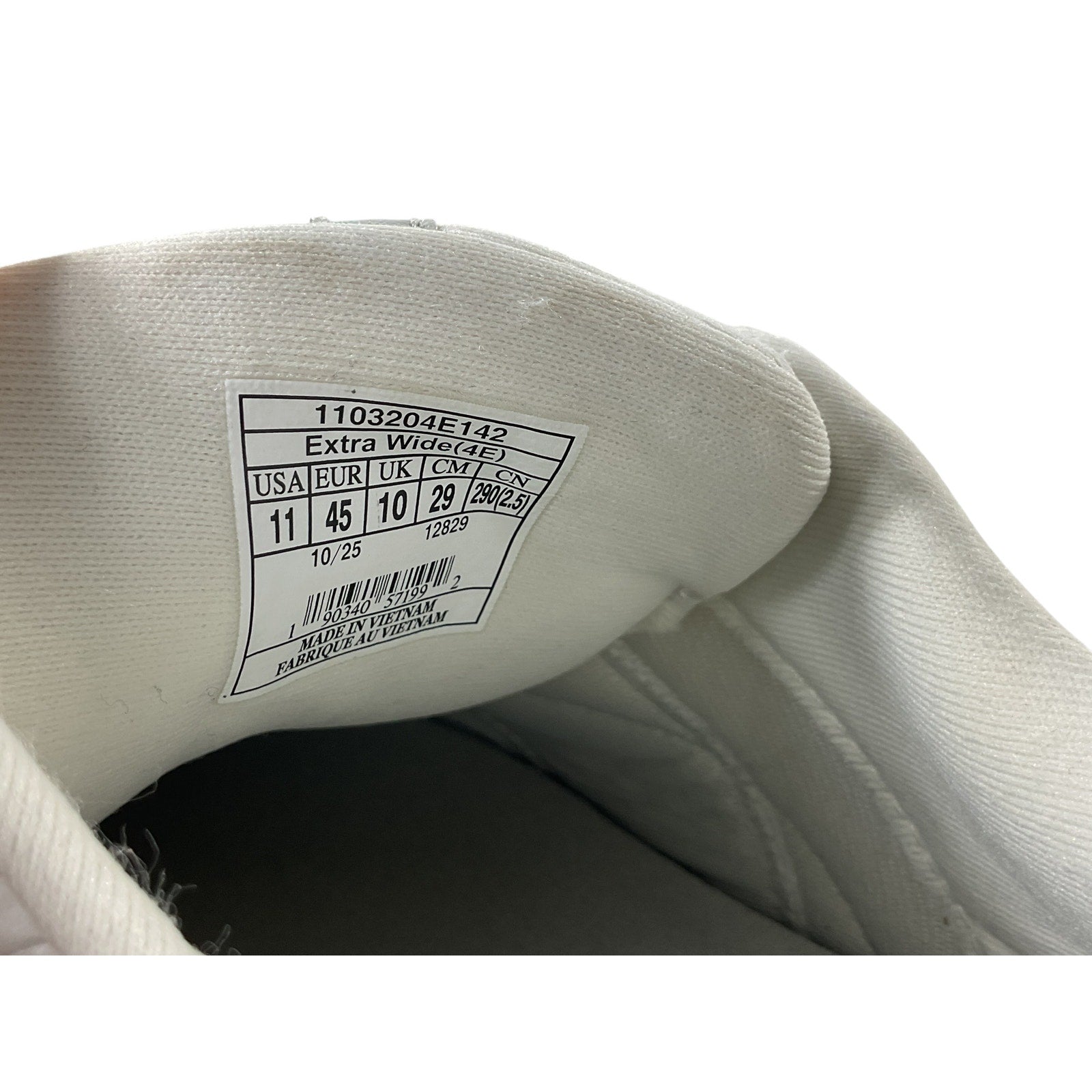 Tenis 11 (BROOKS)