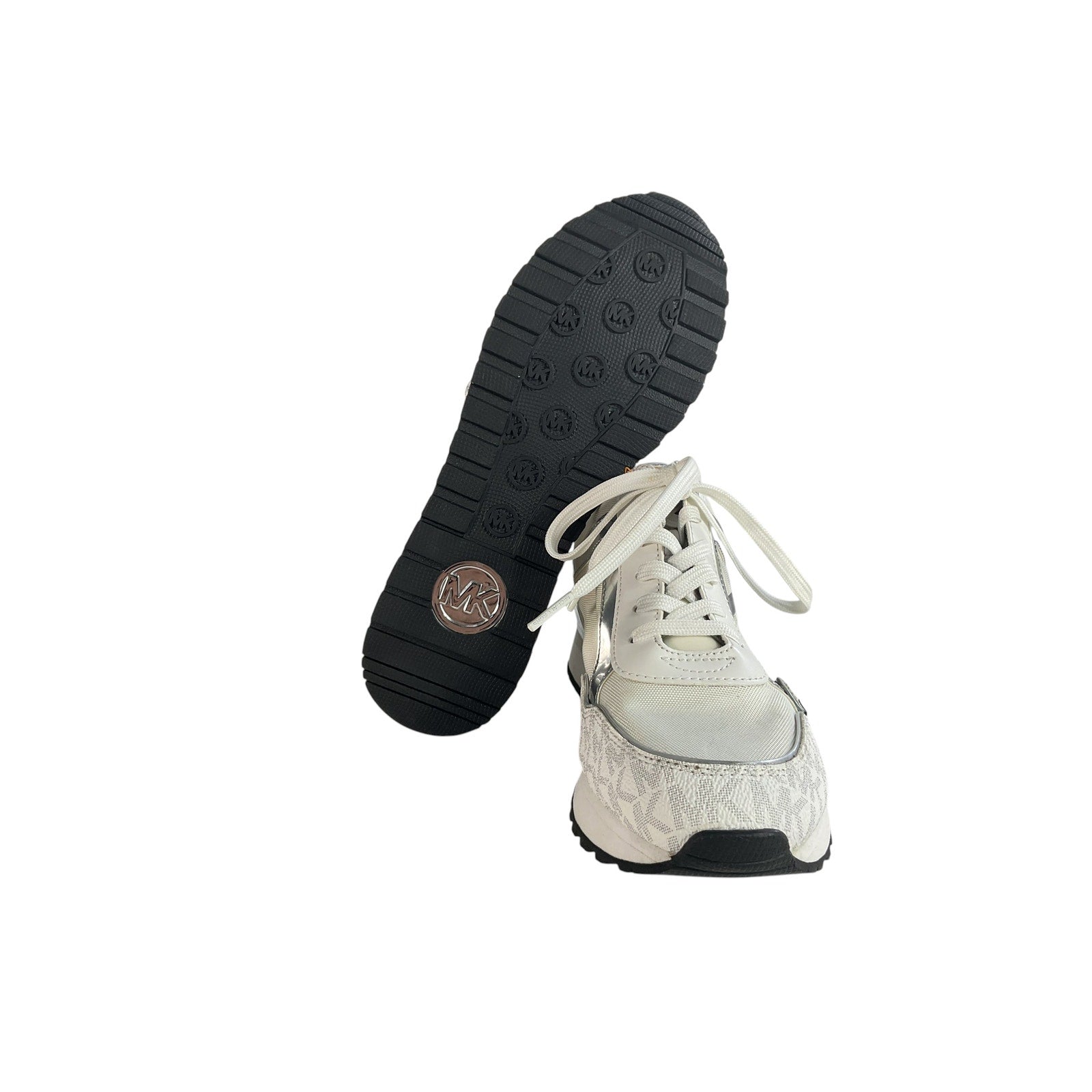 Tenis 8