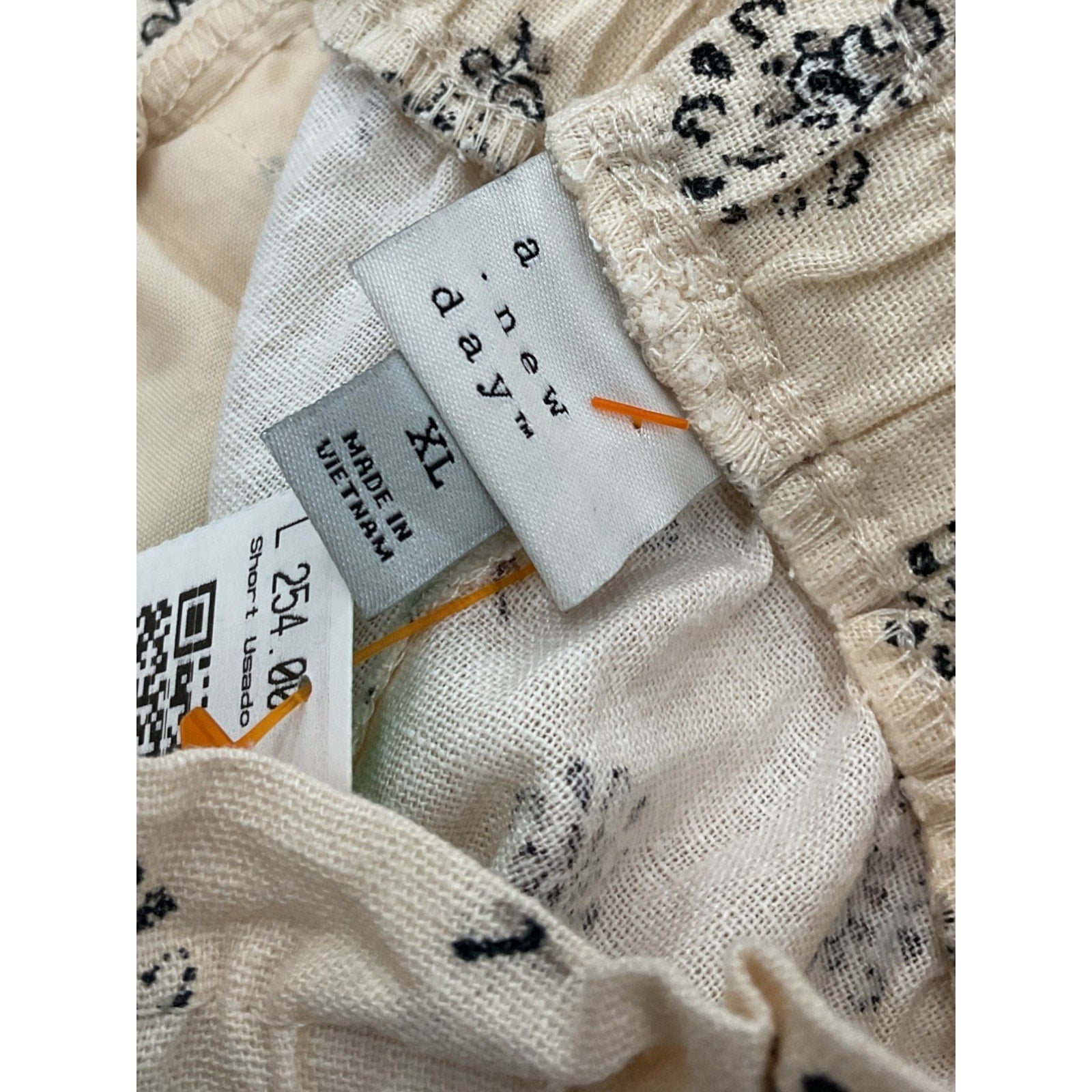 Short XL (A New Day)