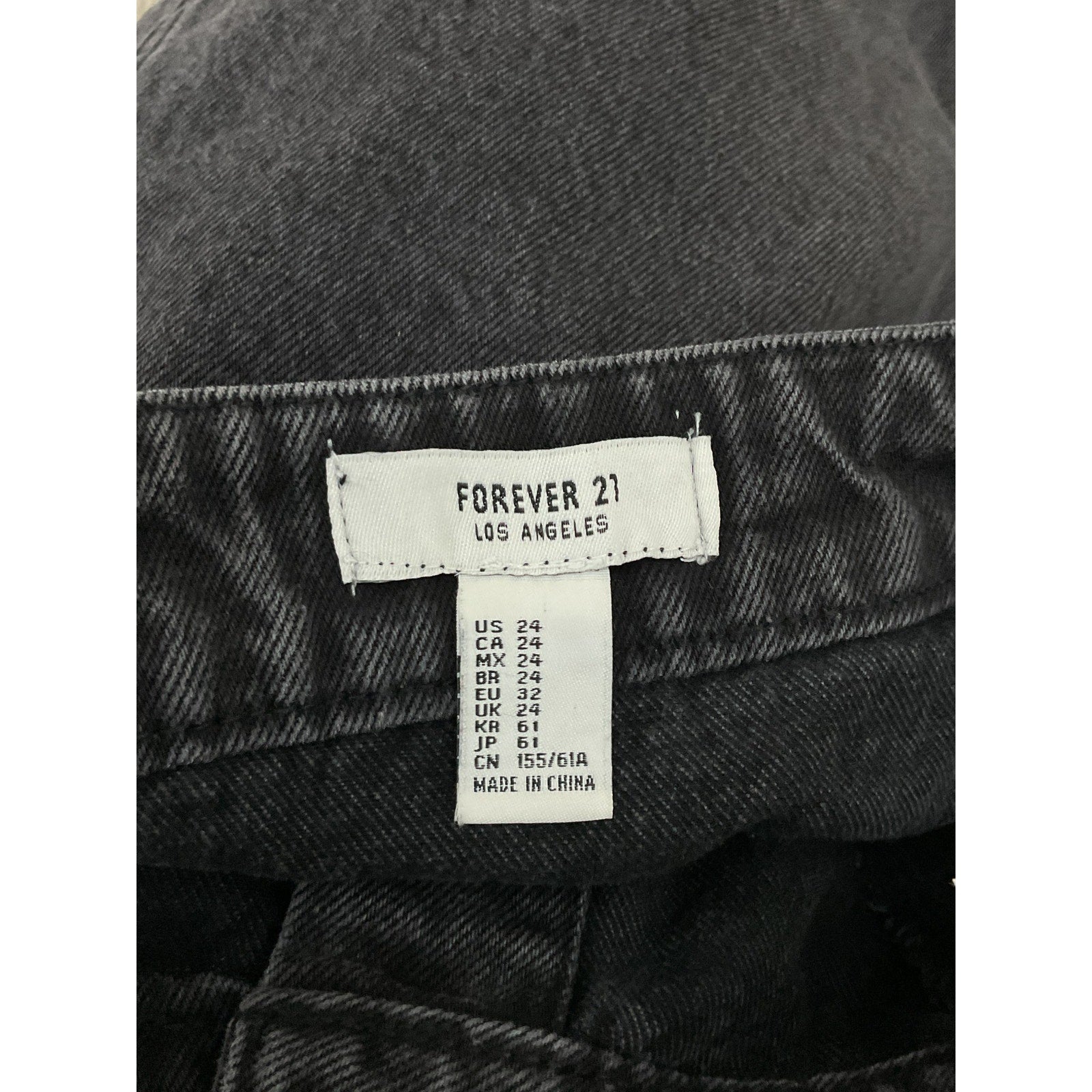 Falda 24 (Forever 21)
