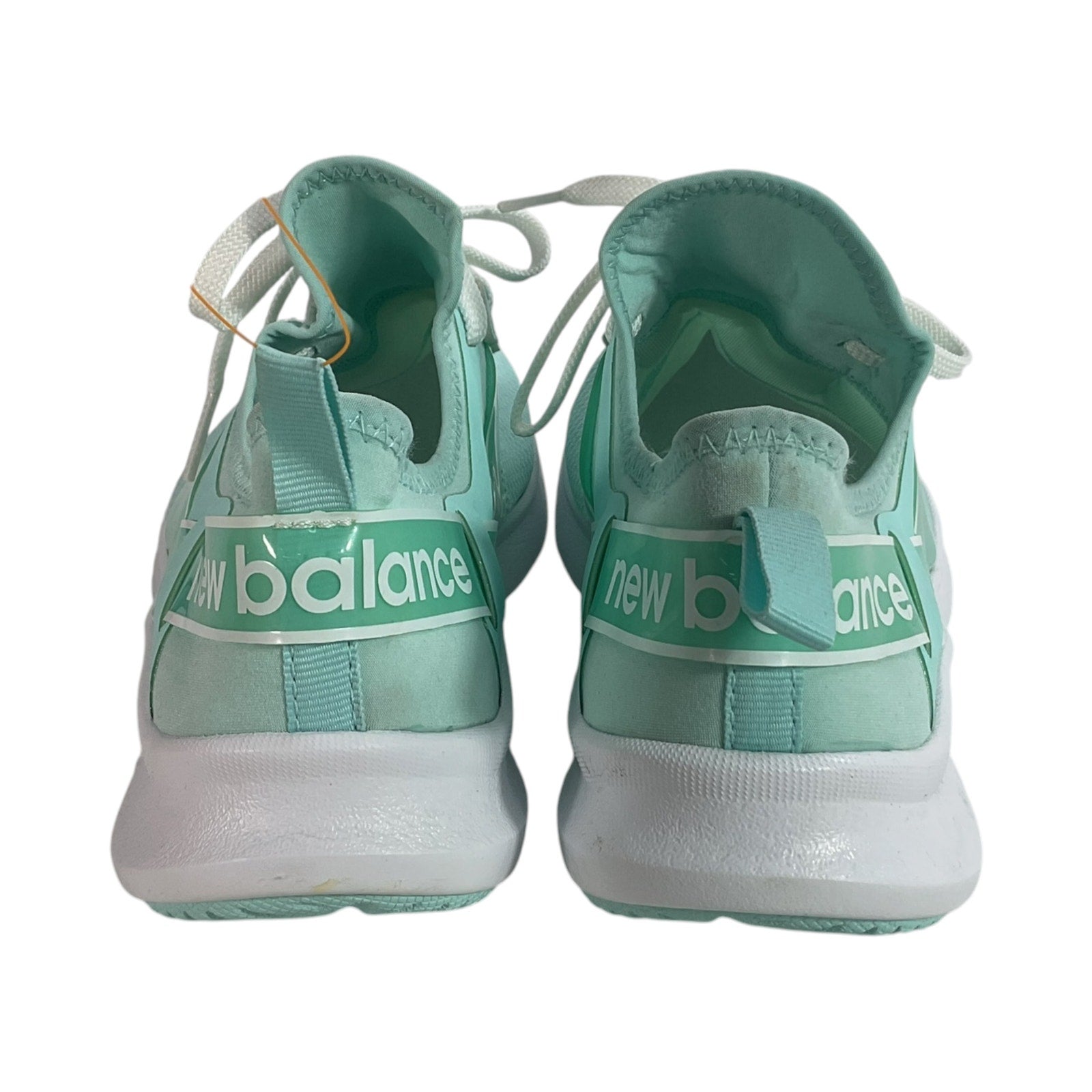 Tenis 8 (New Balance)