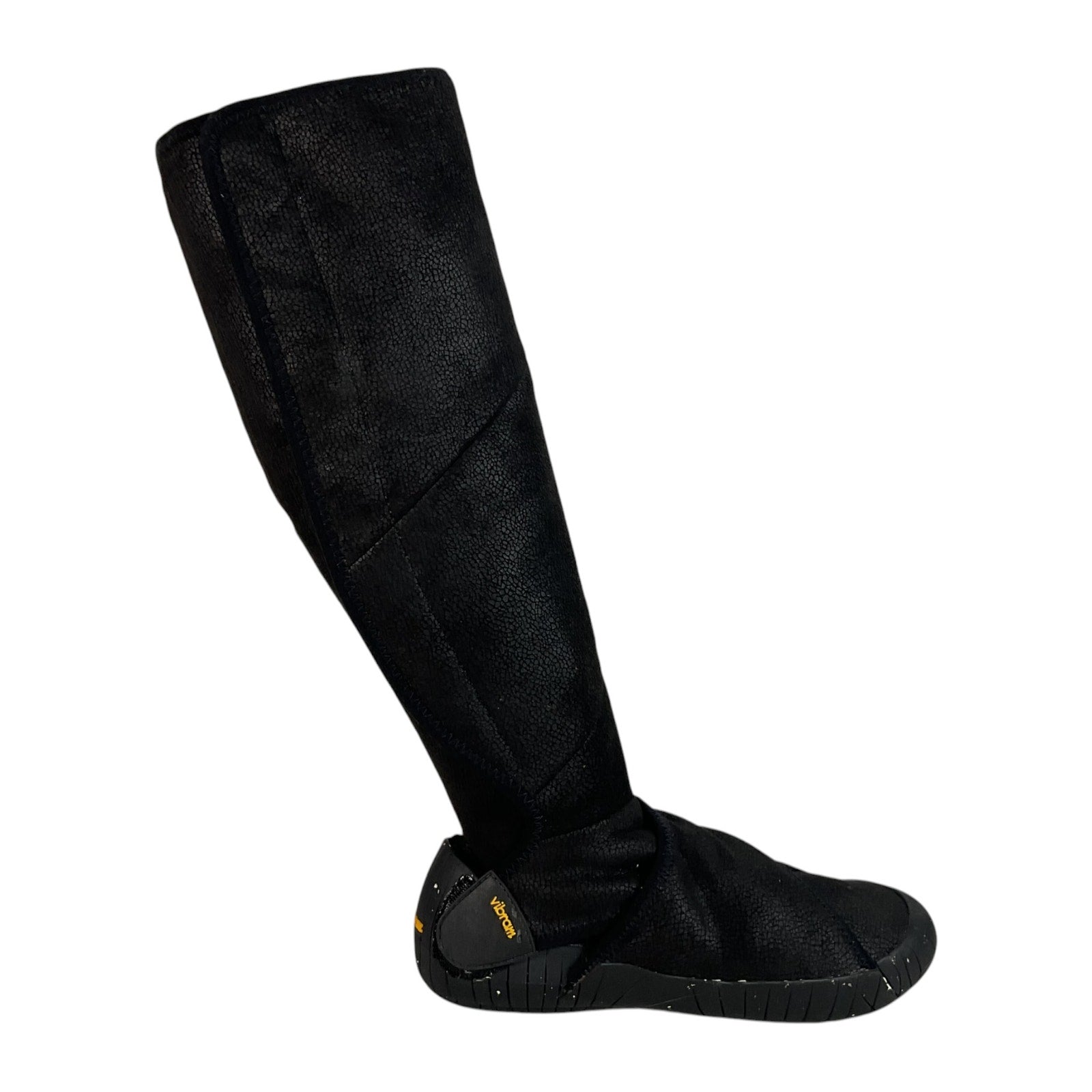 Bota 7.5 (Vibram)
