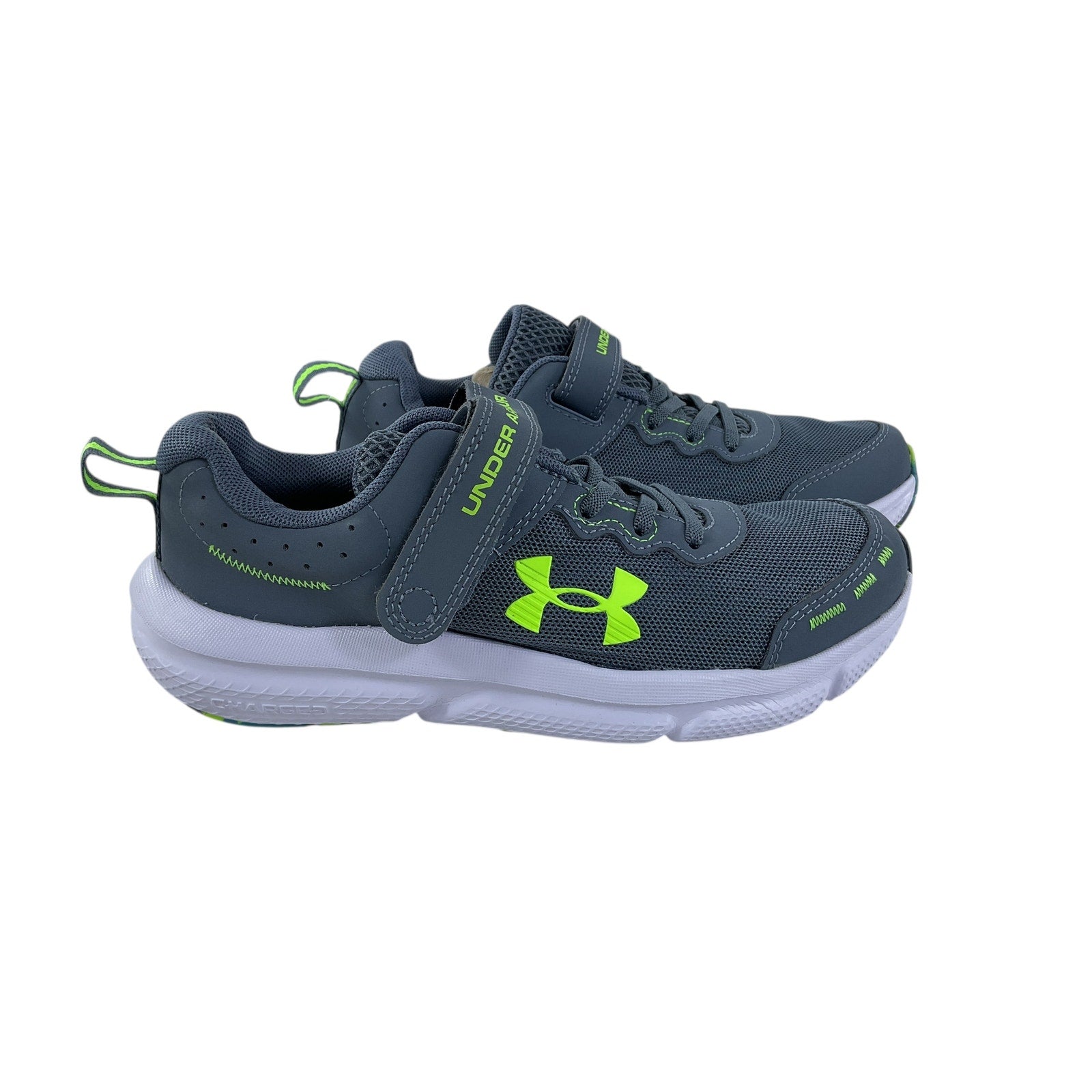 Tenis niño 3 (Under Armour)