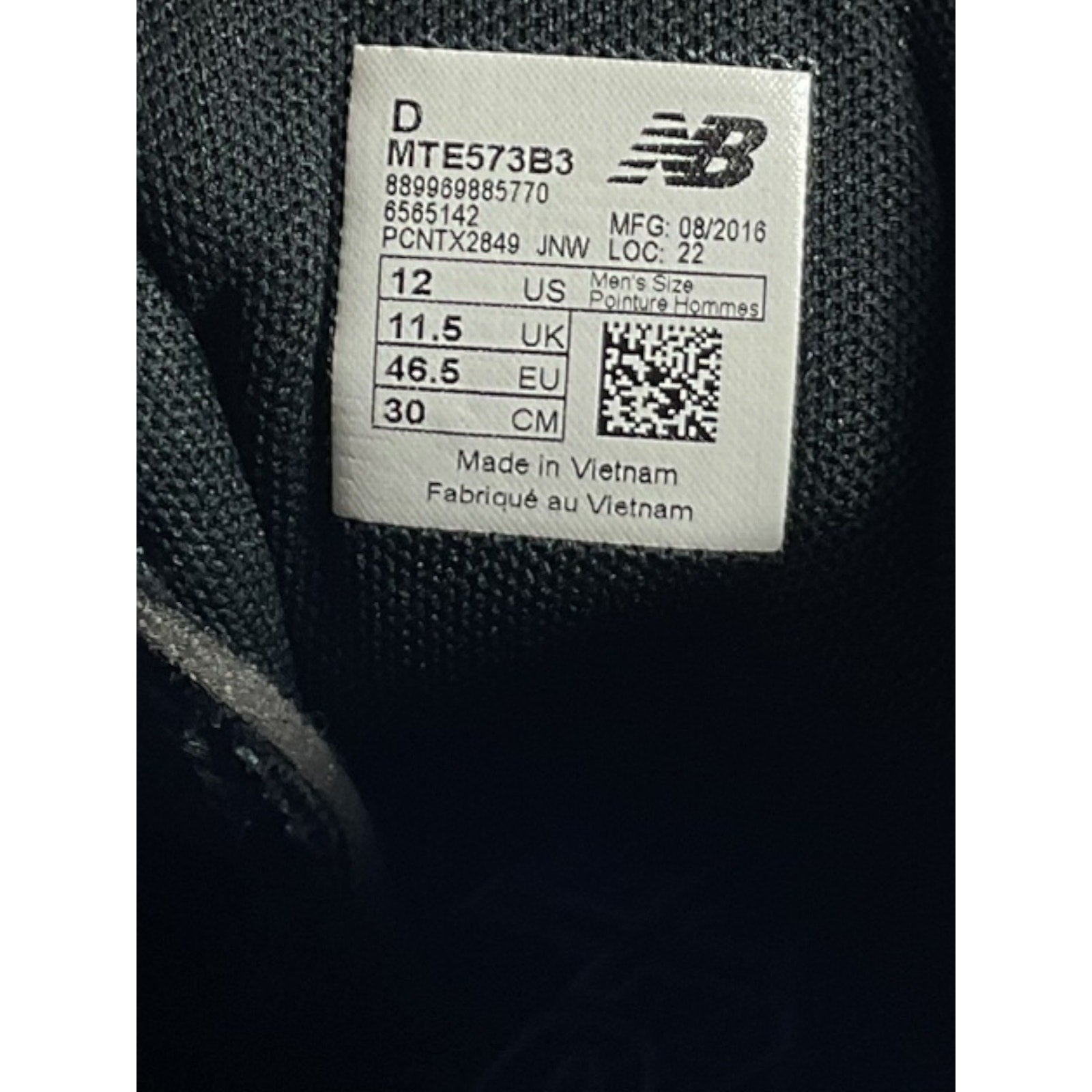 Tenis 12 (New Balance)