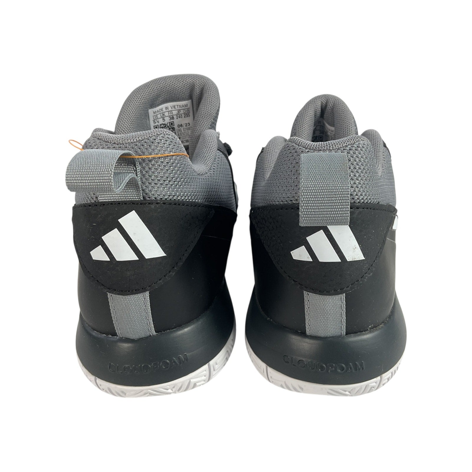 Tenis 5.5 (Adidas)