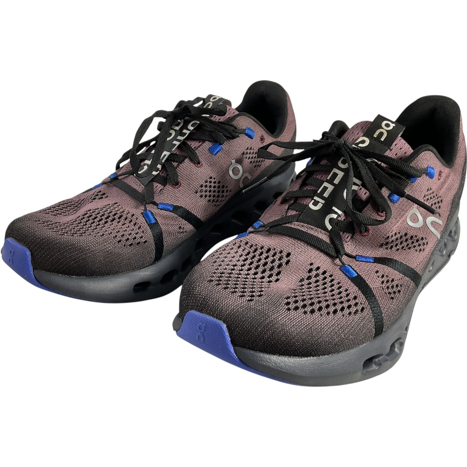 Tenis M10 (On Cloud)