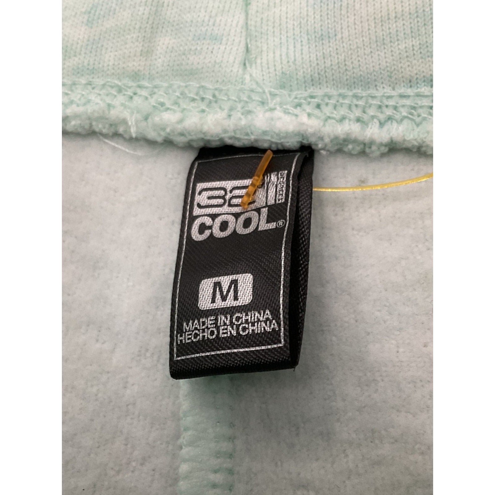 Short M (32 Degrees)