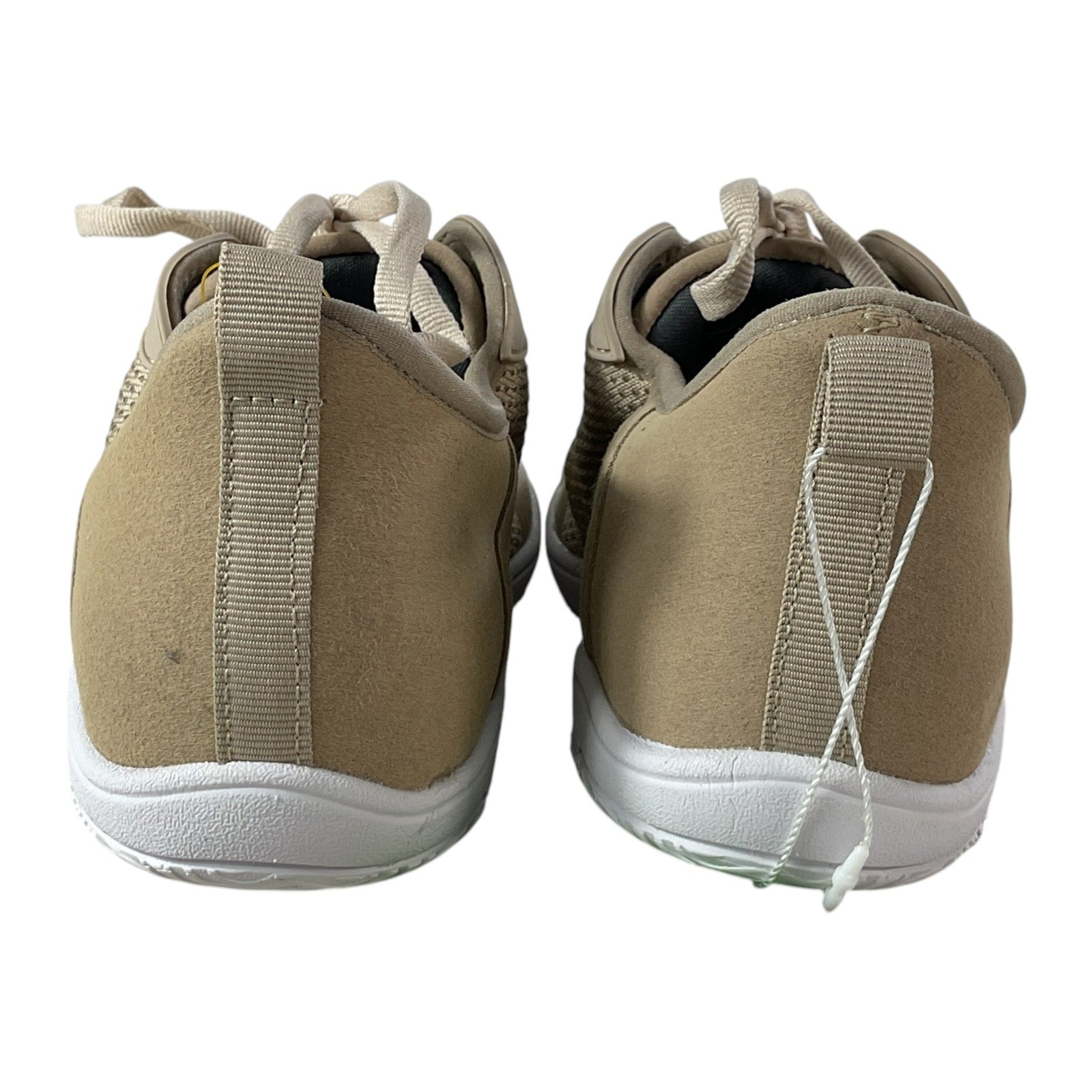 Zapato 11 (HIKE FOOTWEWAR)
