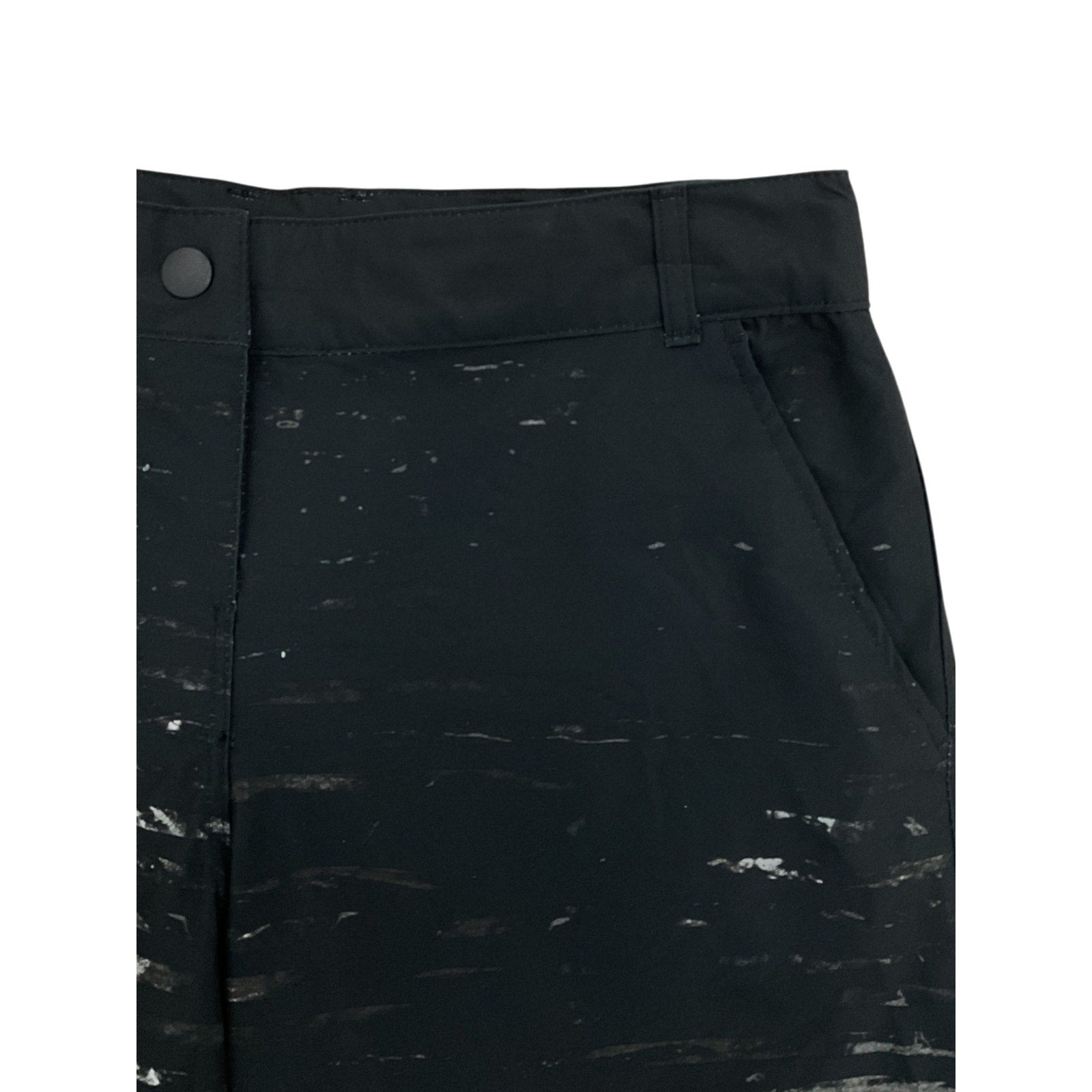 Short Niño 16 (Art Class)
