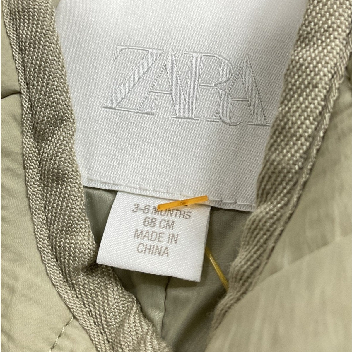 Traje de Bebe 3-6M (Zara)
