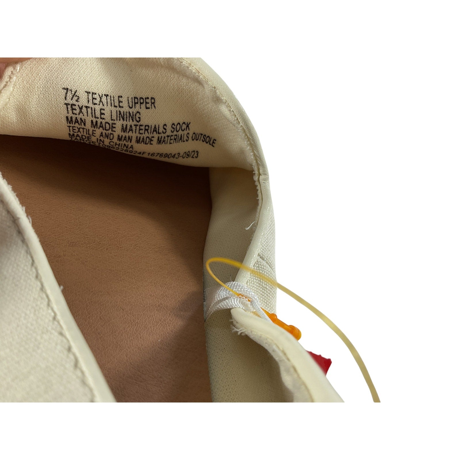 Zapato 7.5 (Memory Foam)