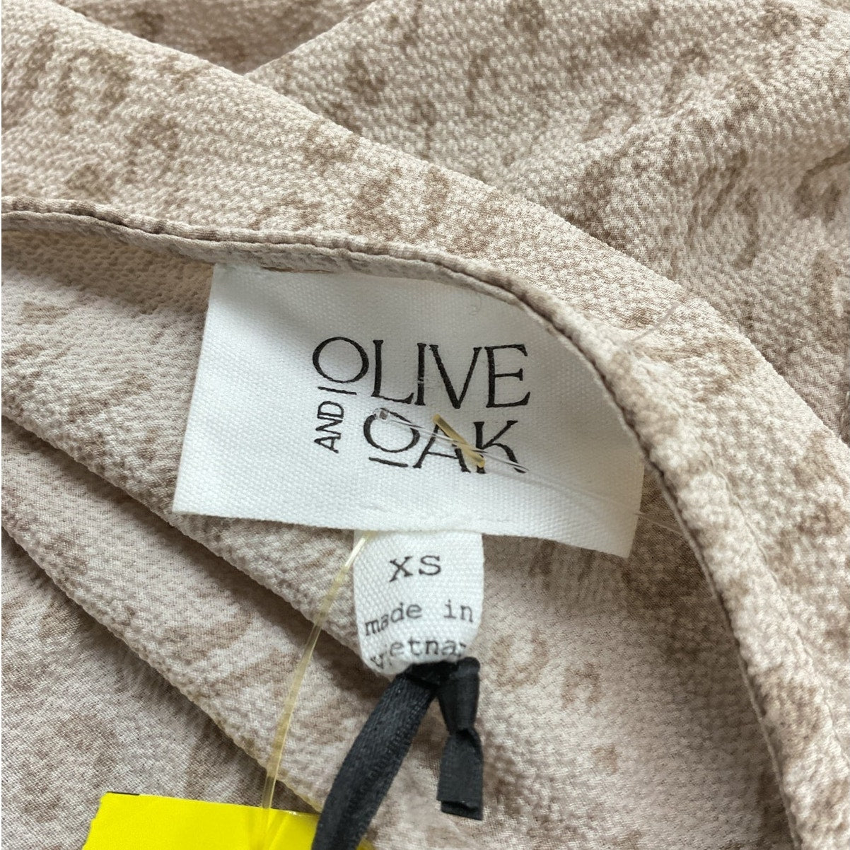 Blusa XS (OLIVE+OAK)