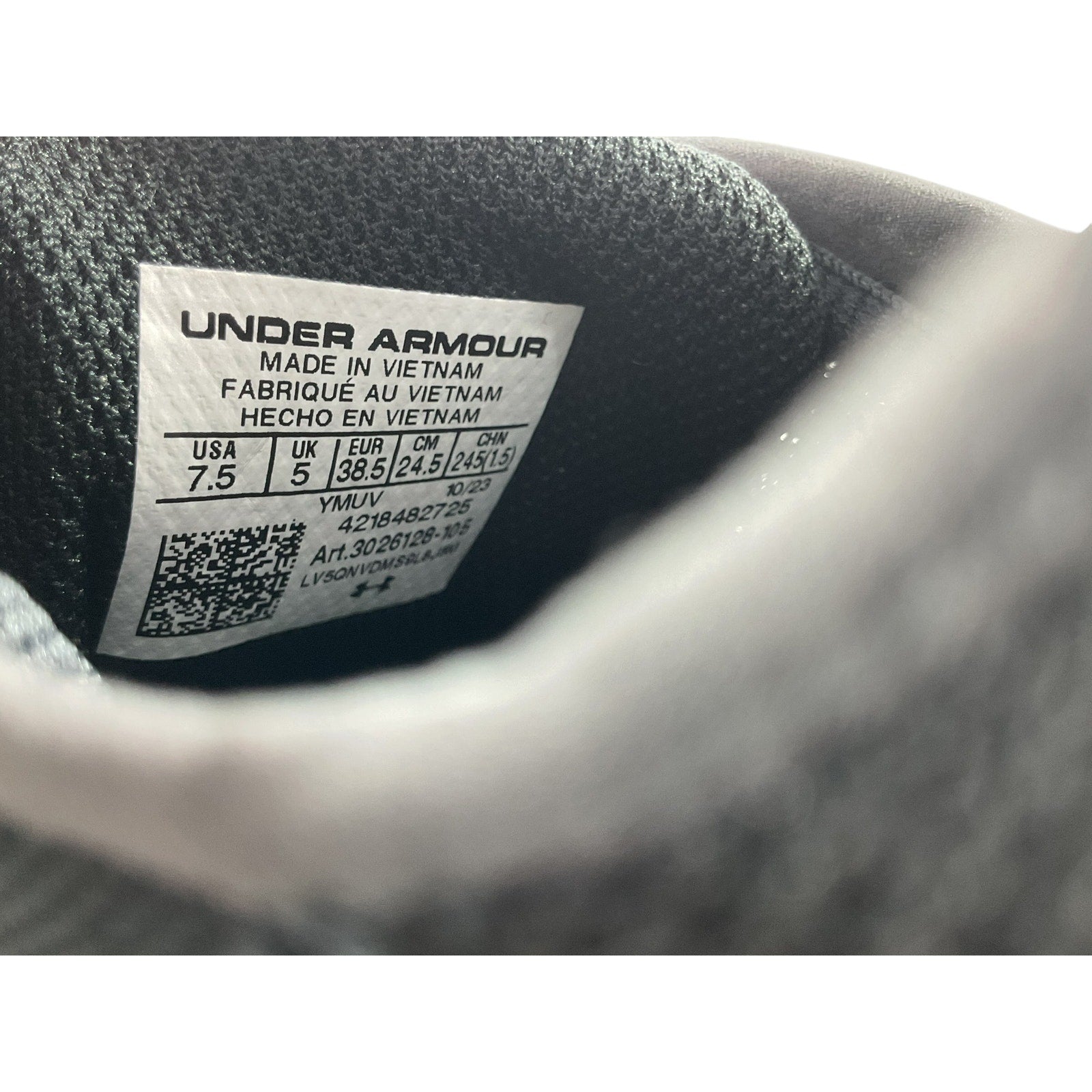Tenis 7.5 (Under Armour)