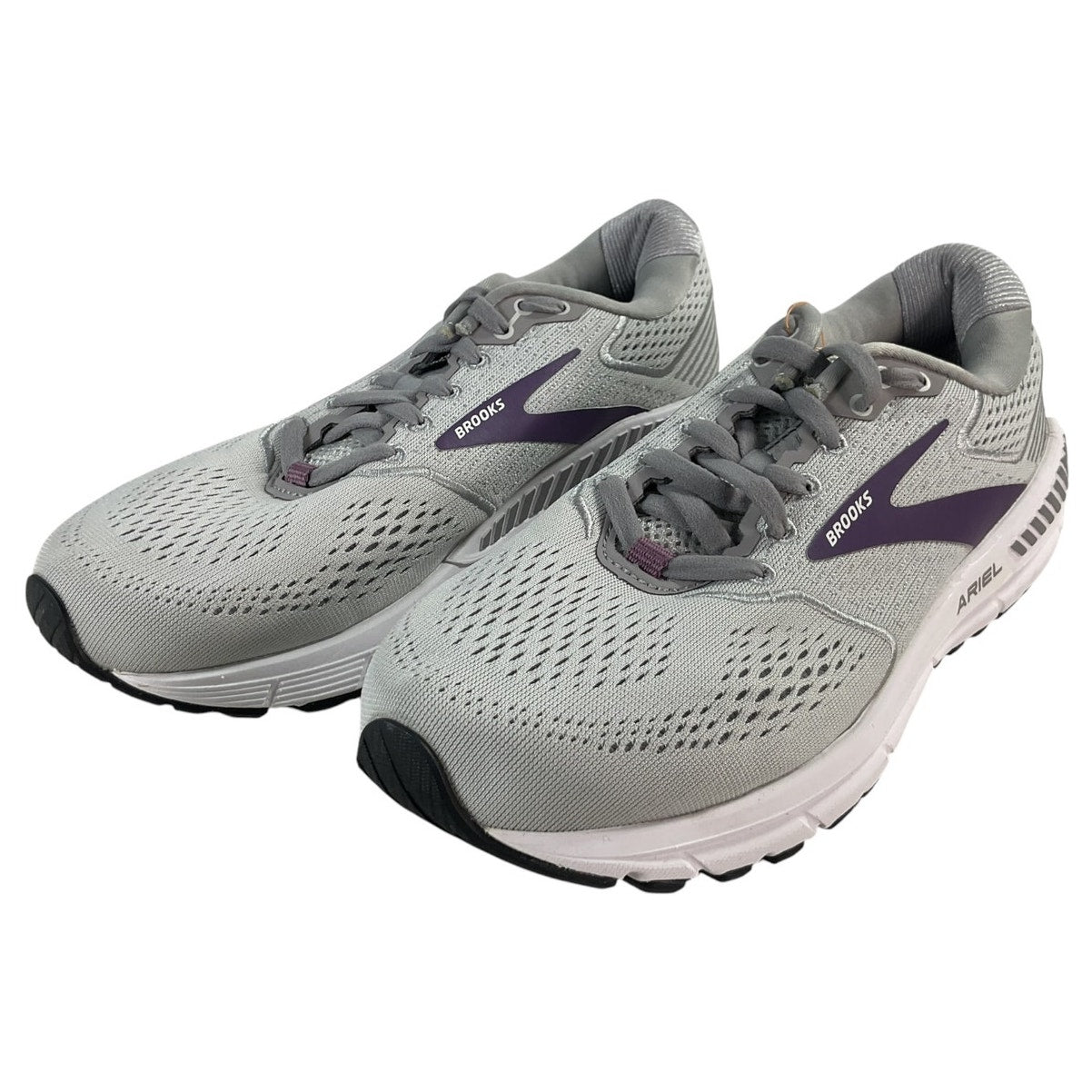 Tenis 8 (Brooks)