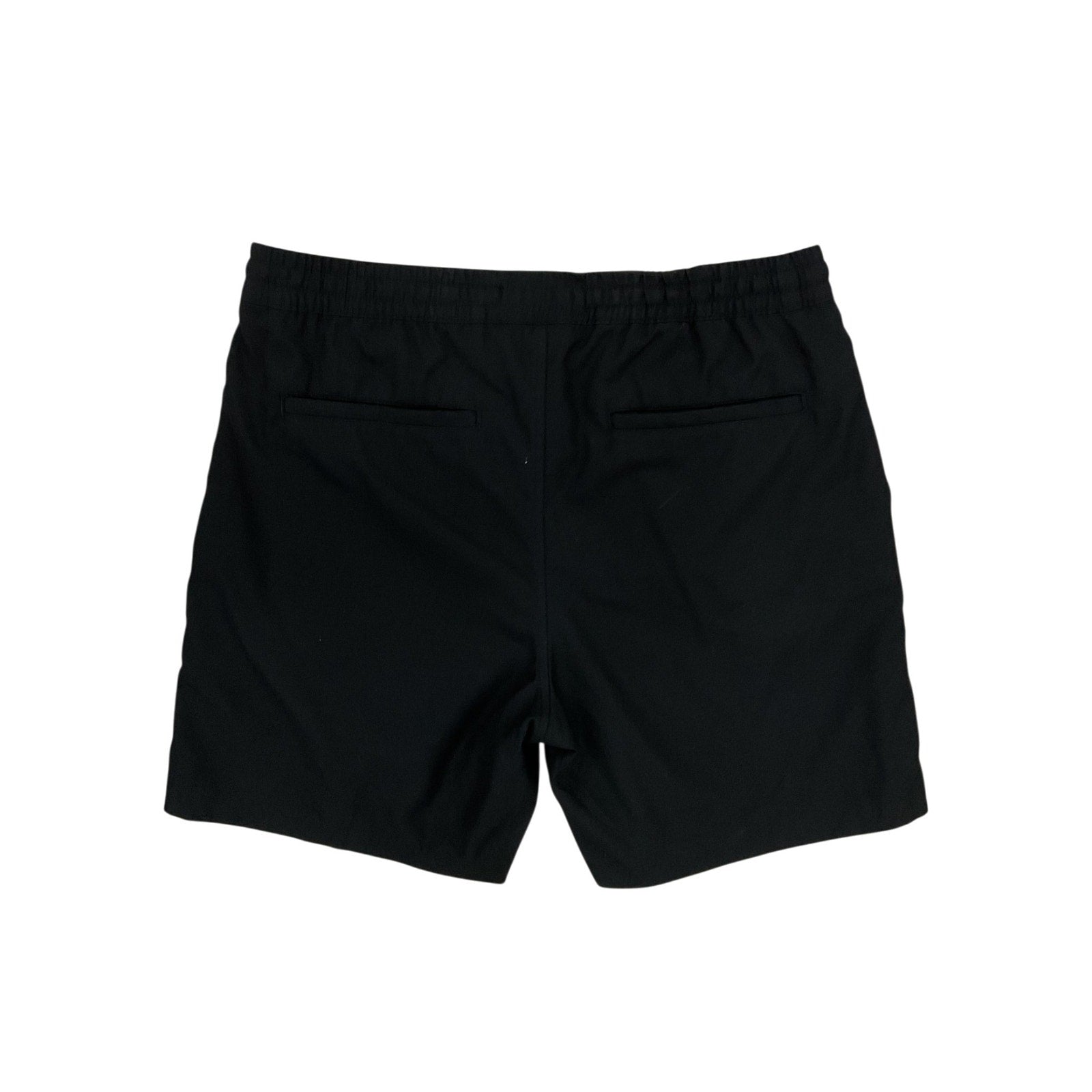 Short L (Abercrombie & Fitch)
