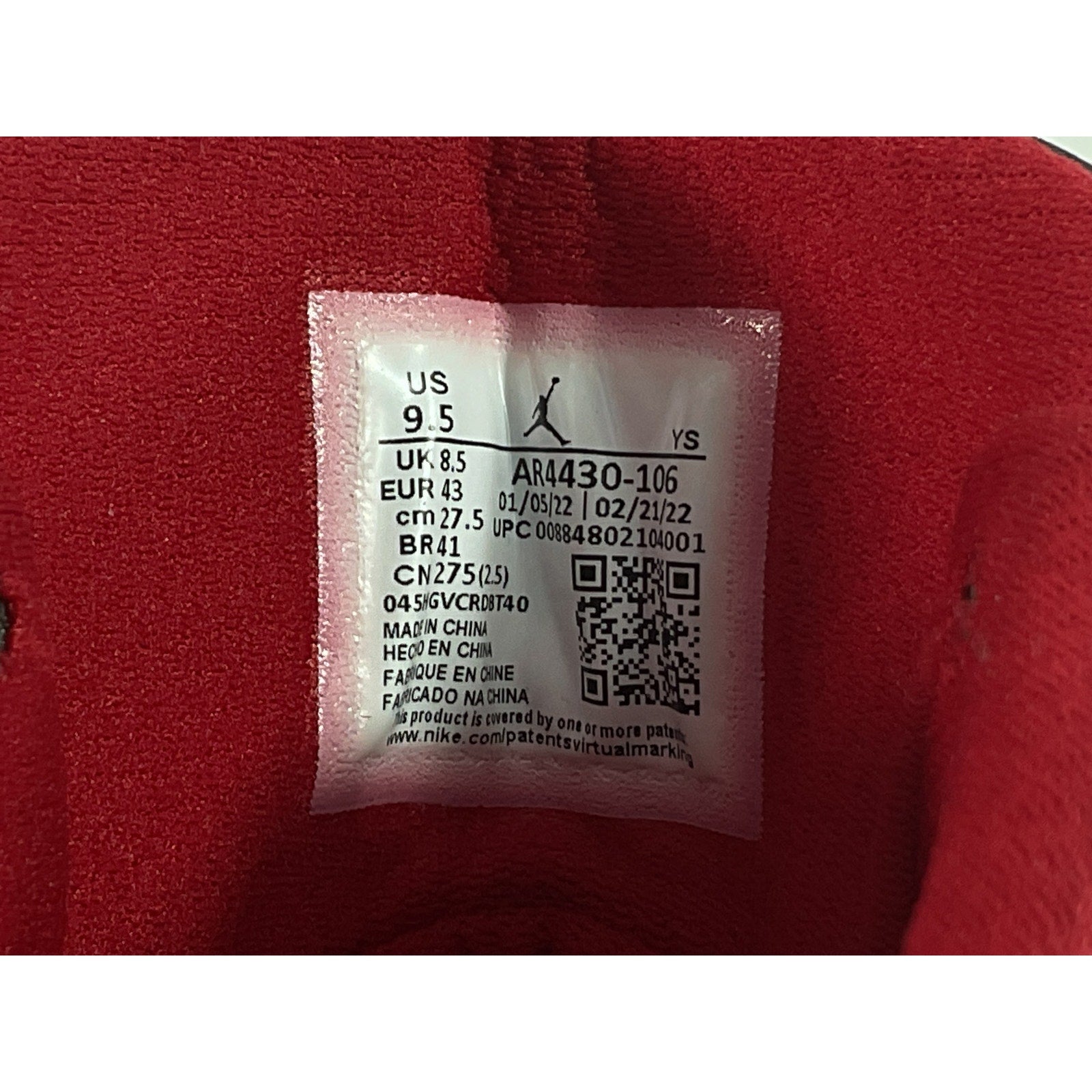 Tenis 9.5 (Jordan)