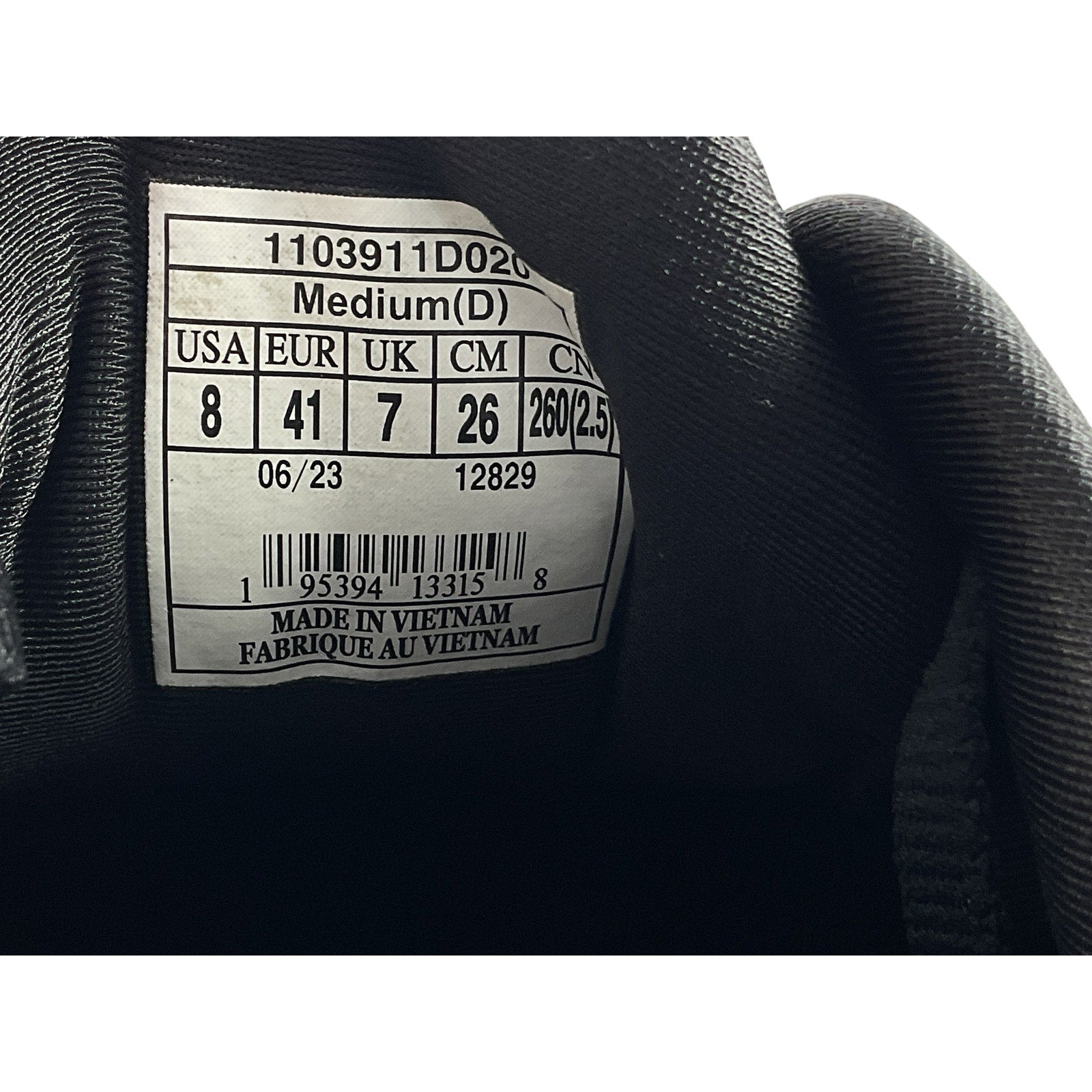 Tenis 8 (Brooks)