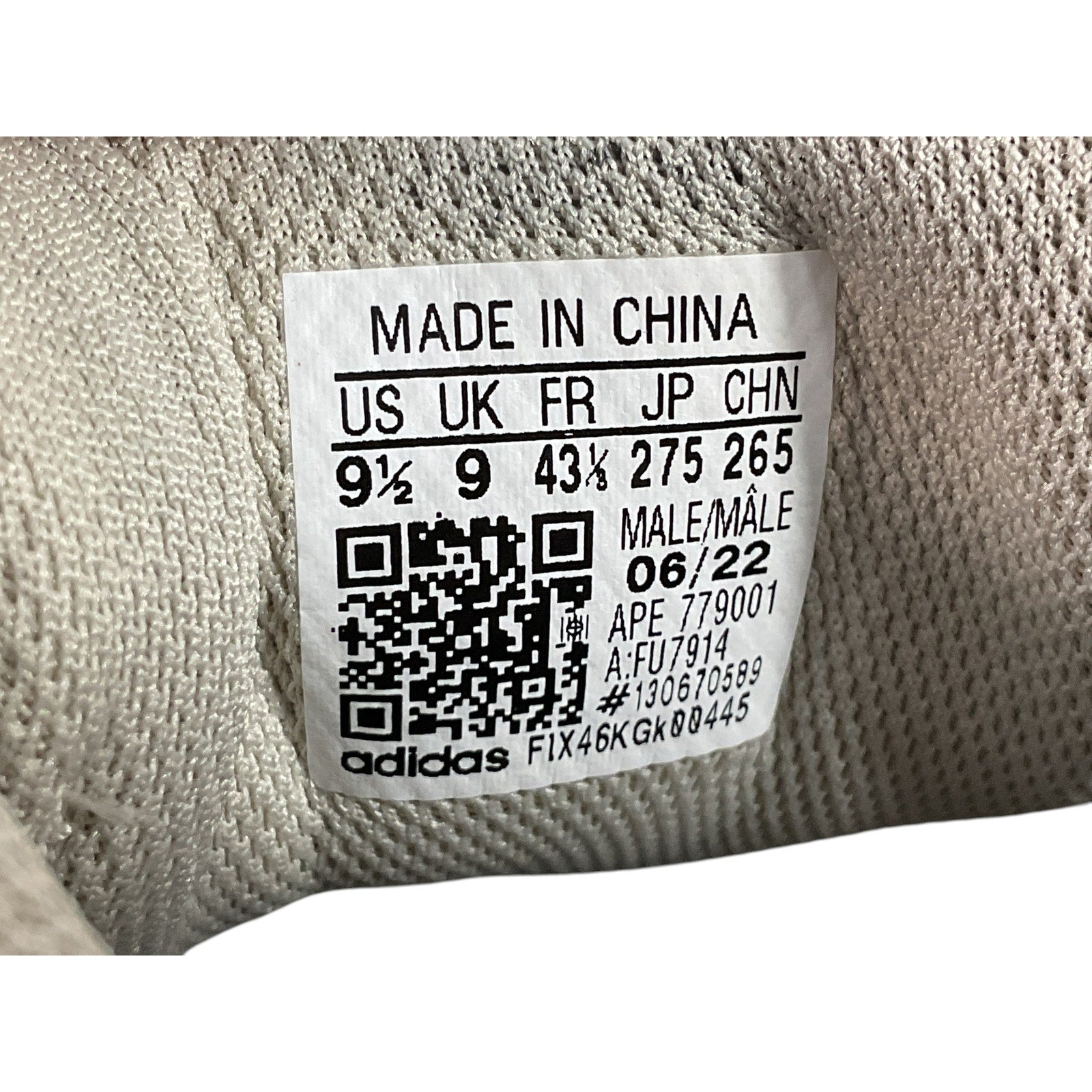 Tenis 9.5 (adidas - YEEZY)