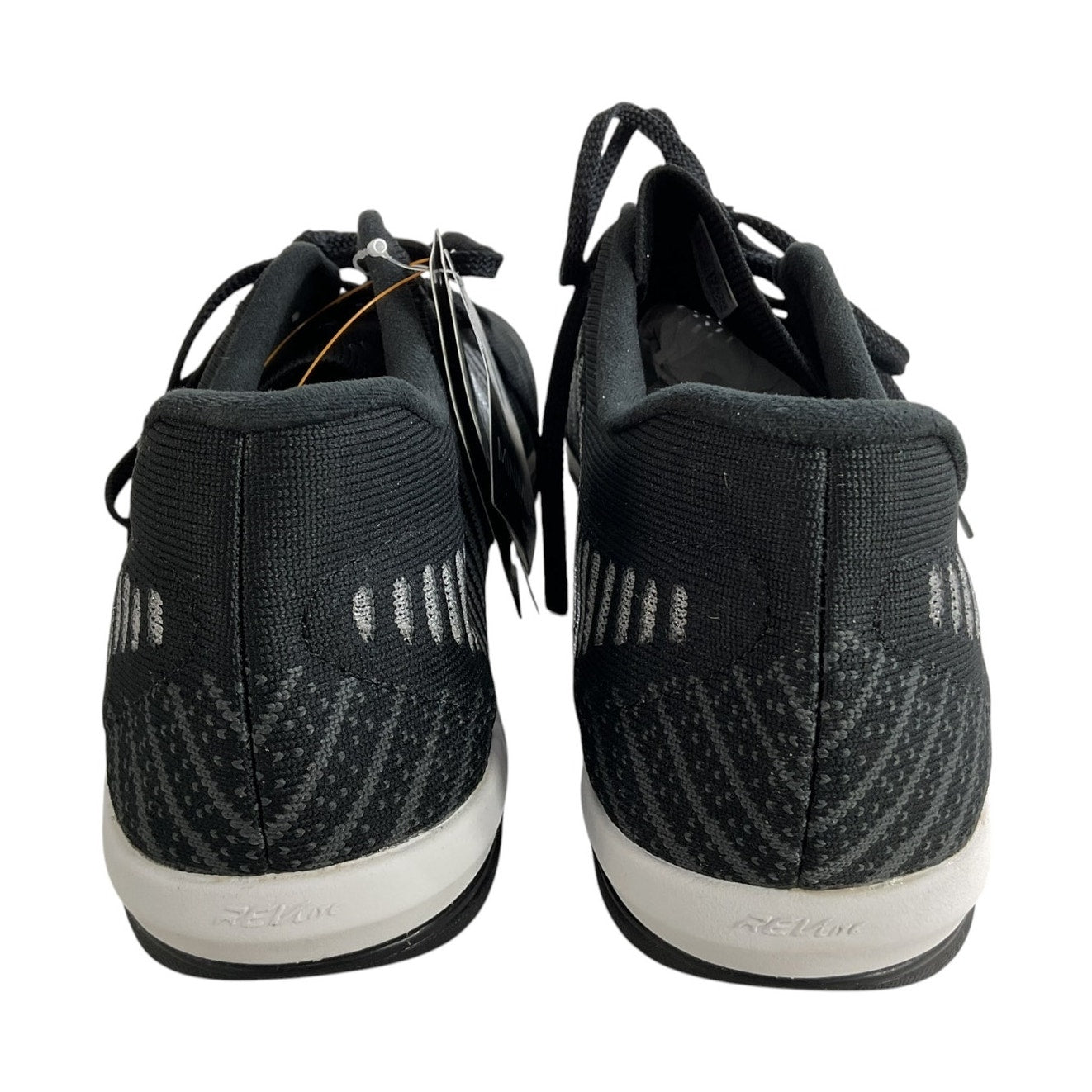 Tenis 15 (New Balance)