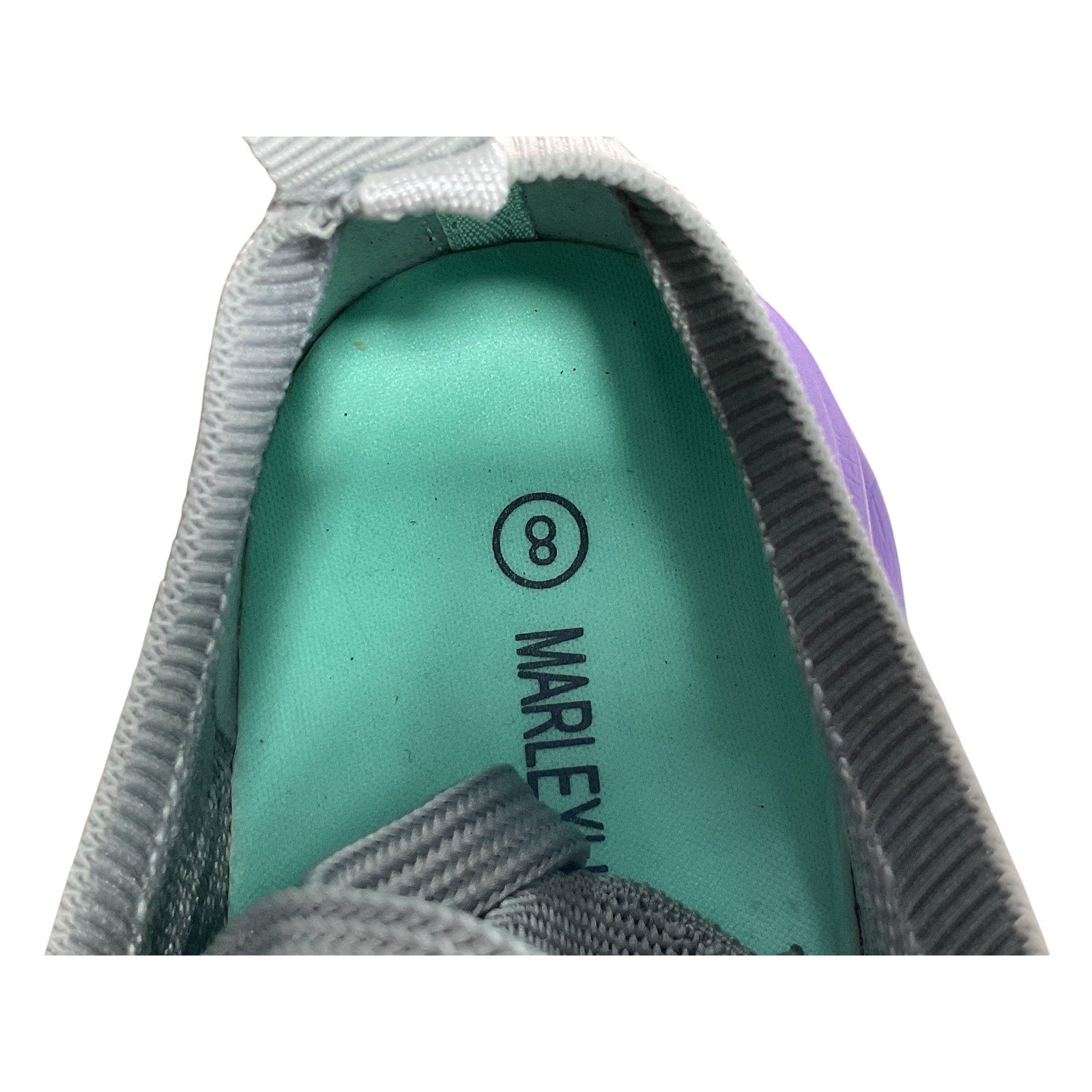 Tenis 8
