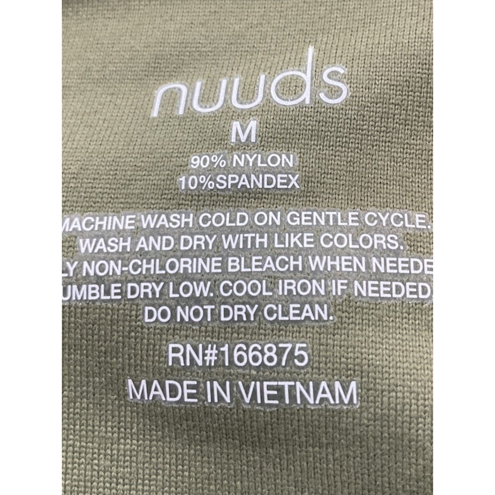 Blusa M (Nuuds)