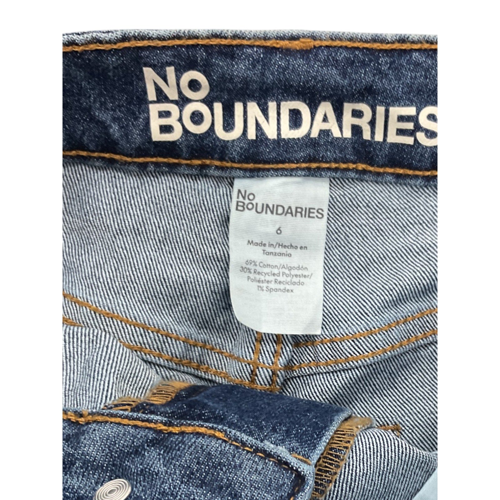 Short 6 (No Boundaries)