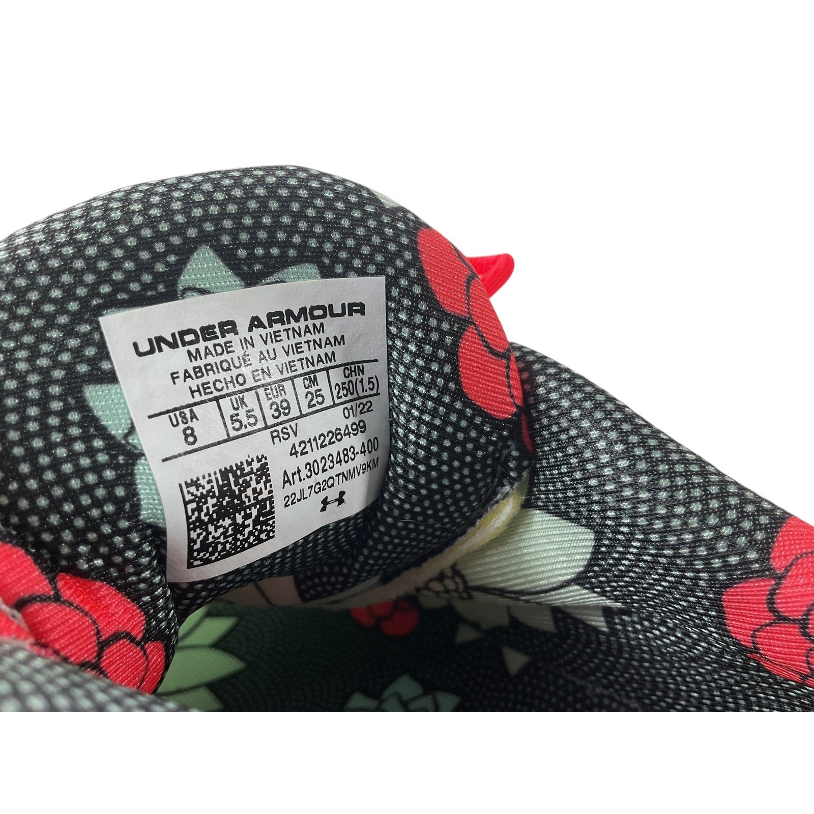 Tenis 8 (UNDER ARMOUR)