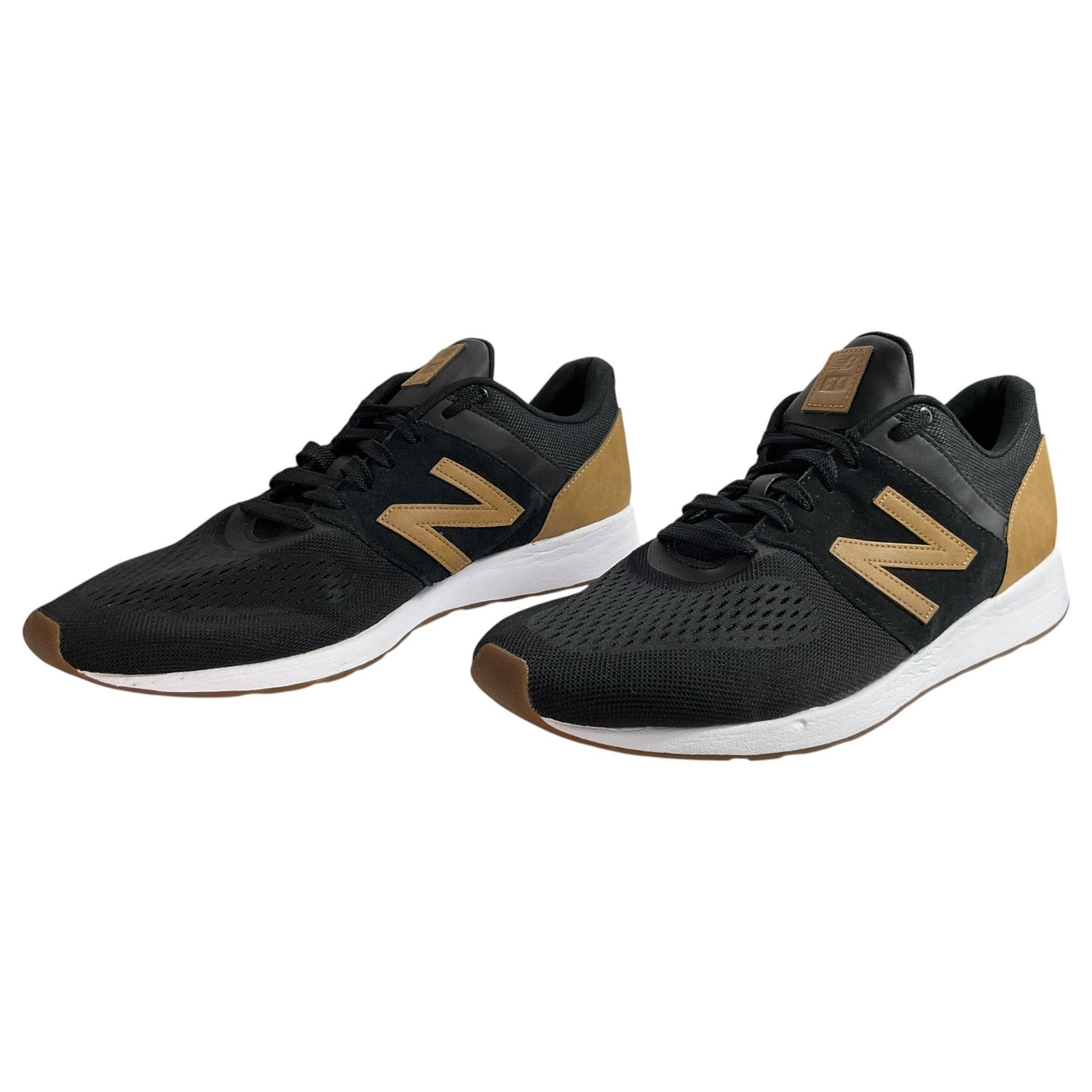 Tenis 12 (New Balance)