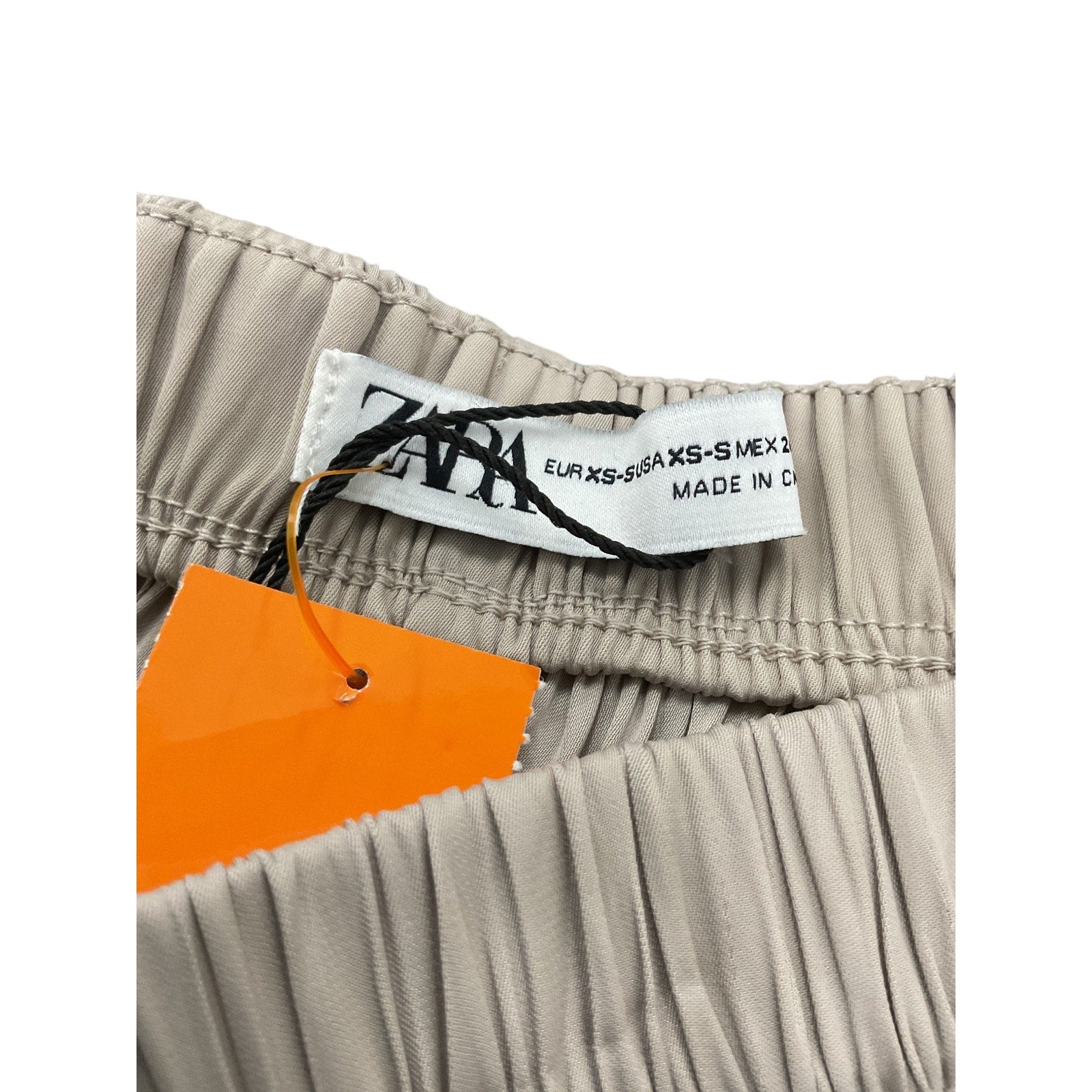 Falda XS (Zara)