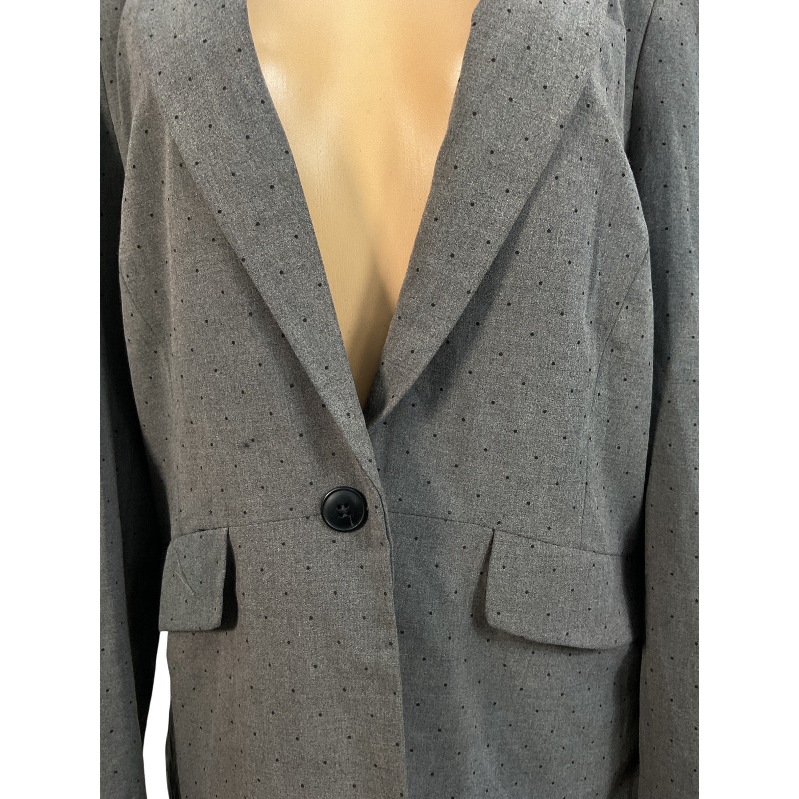Blazer 16 (ELLIE)