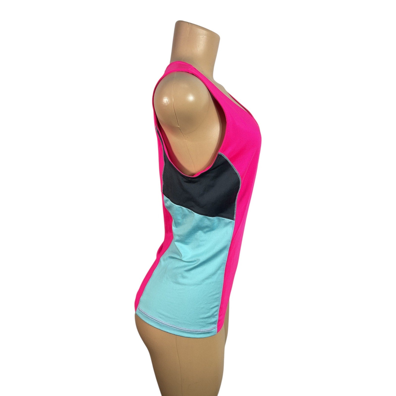Blusa M (Fila)
