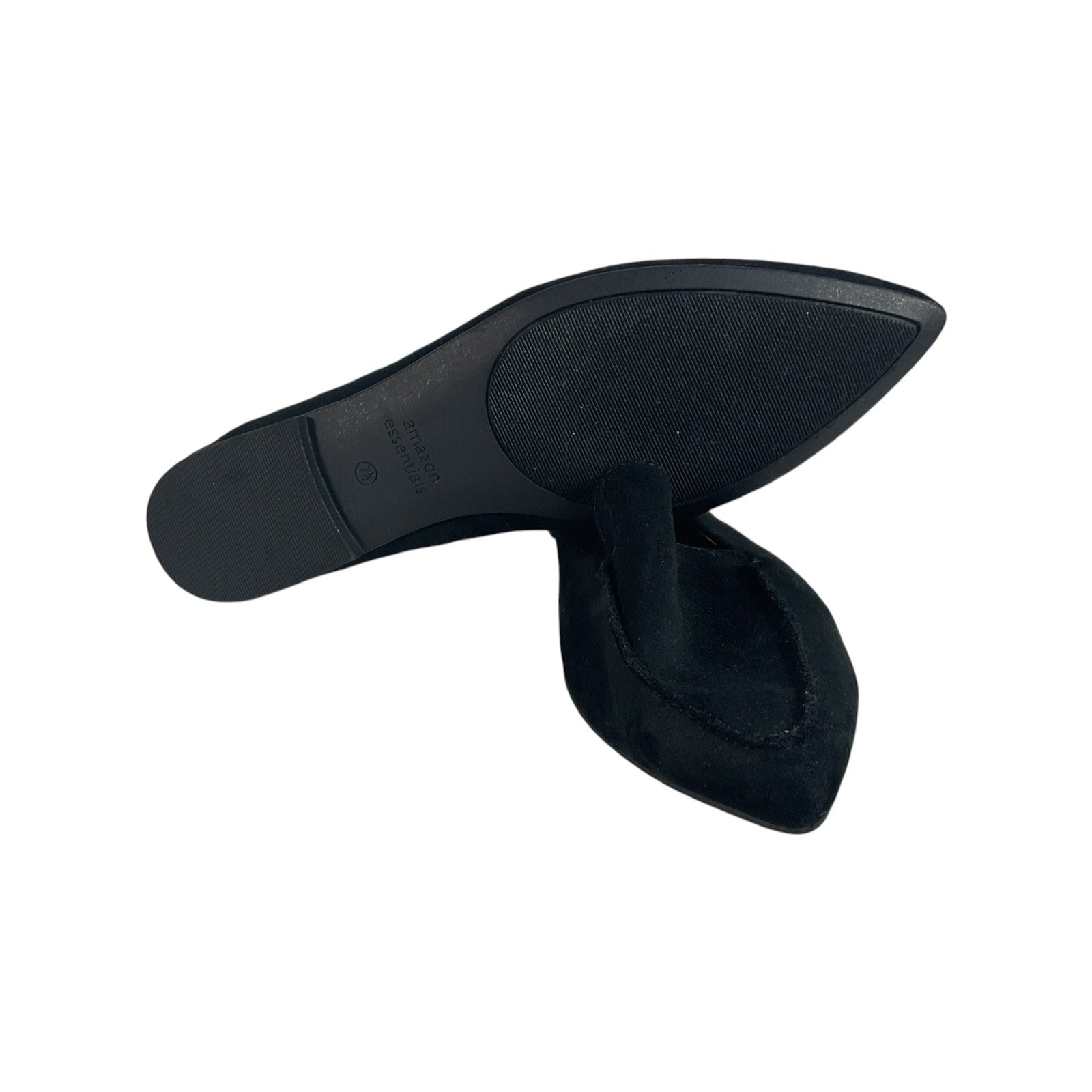 Zapatilla 7.5 (Amazon essentials)