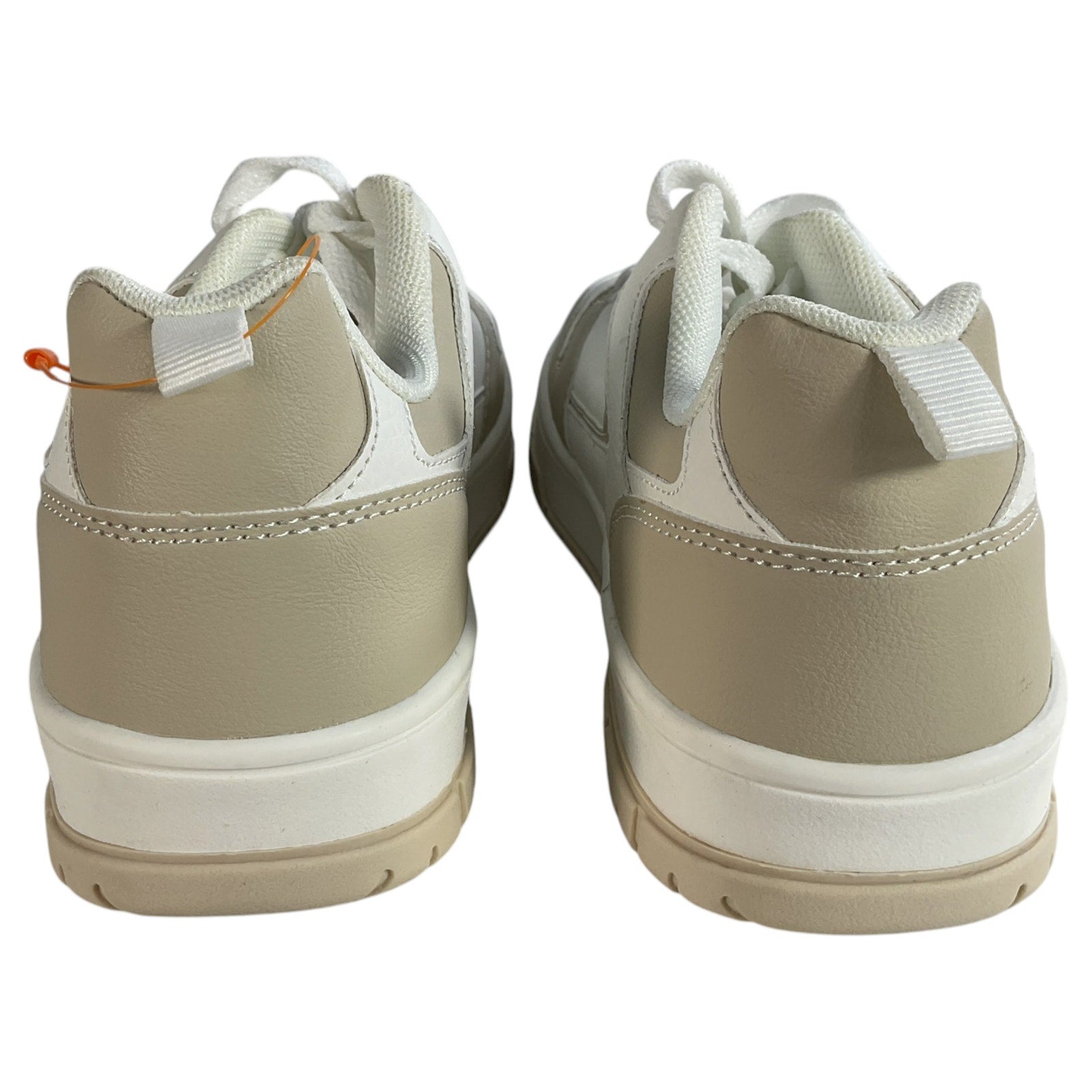Tenis 8