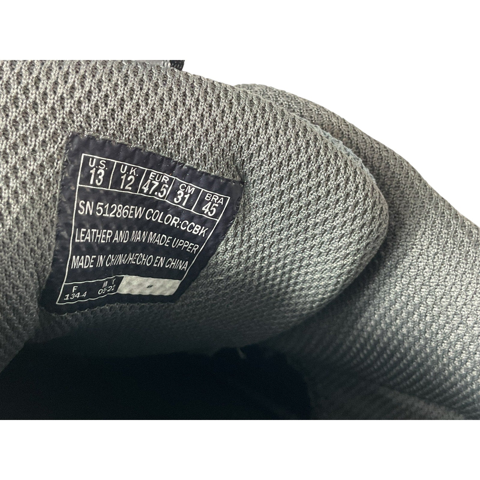 Tenis 13 (Skechers)