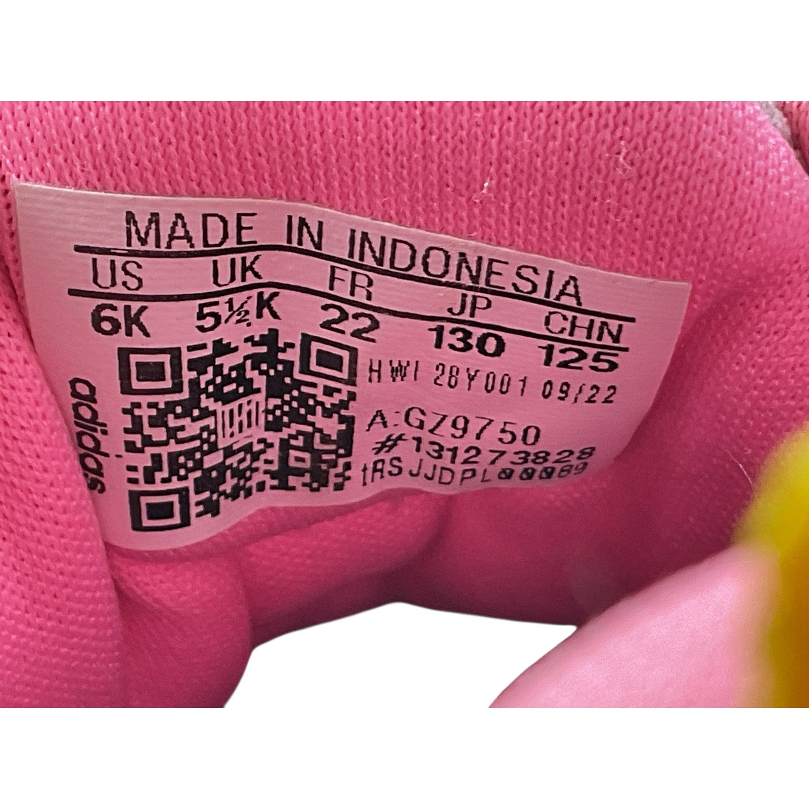 Tenis niña 6 (Adidas)