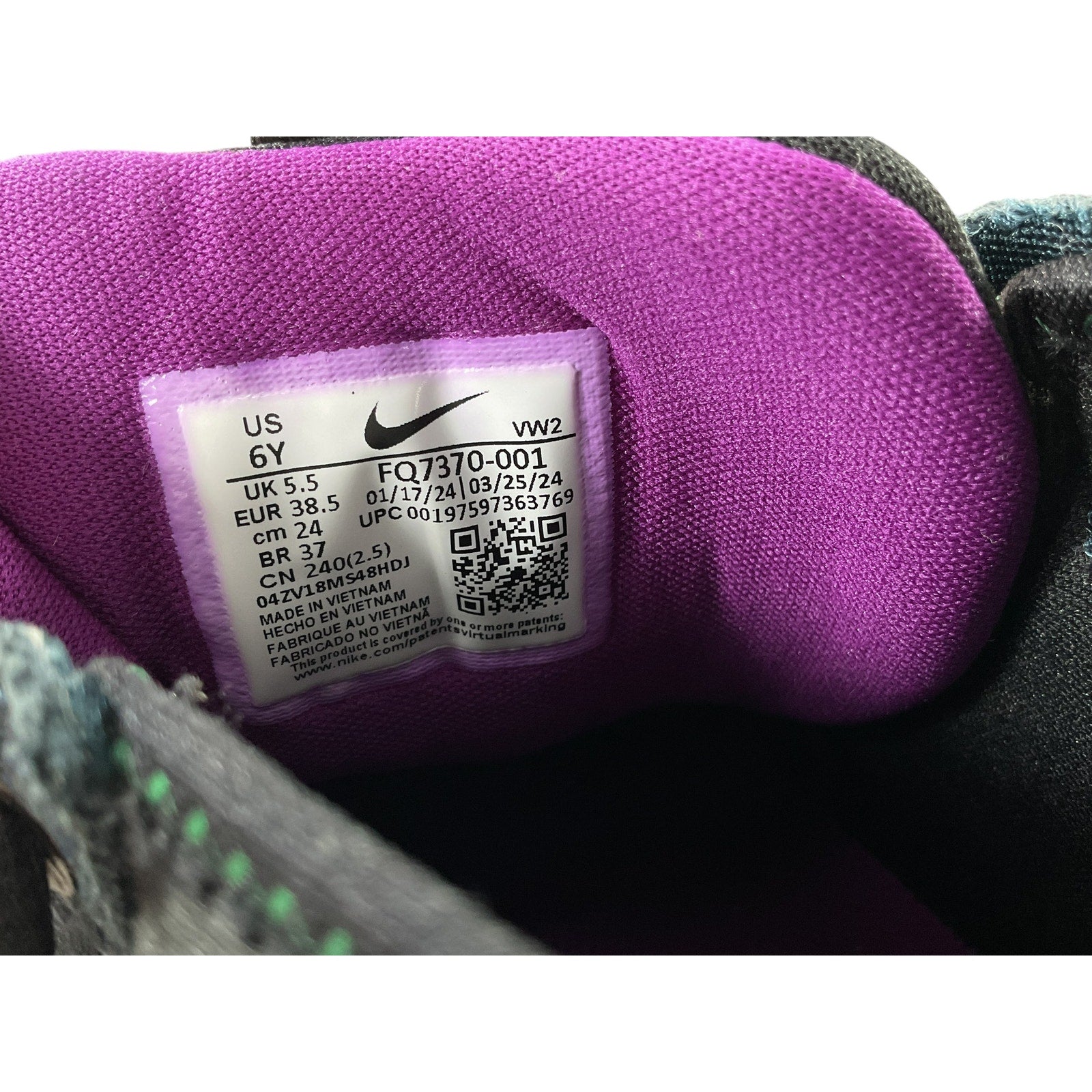 Tenis 6Y (Nike)