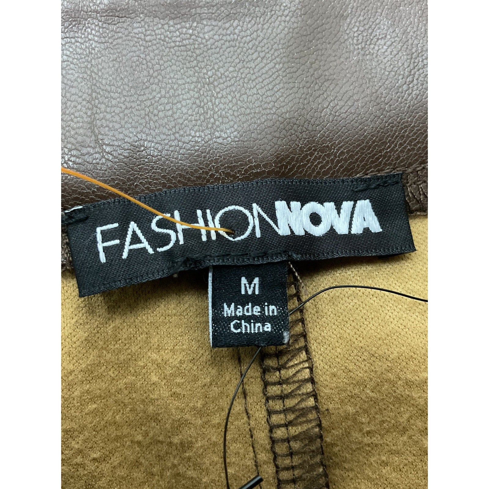 Falda M (Fhashion Nova)