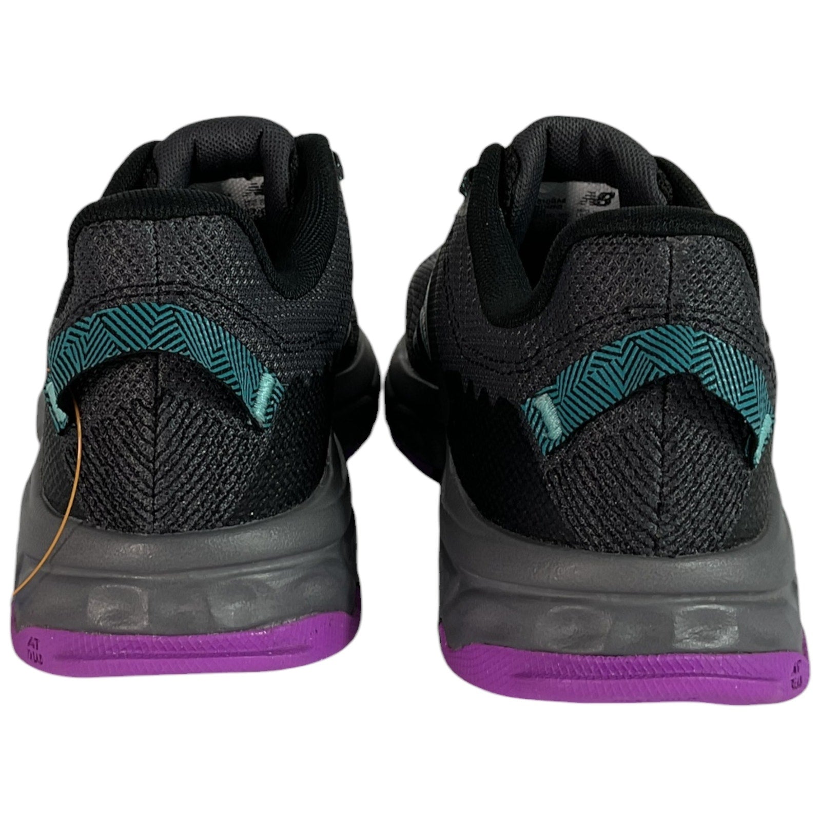 Tenis 8 (New Balance)