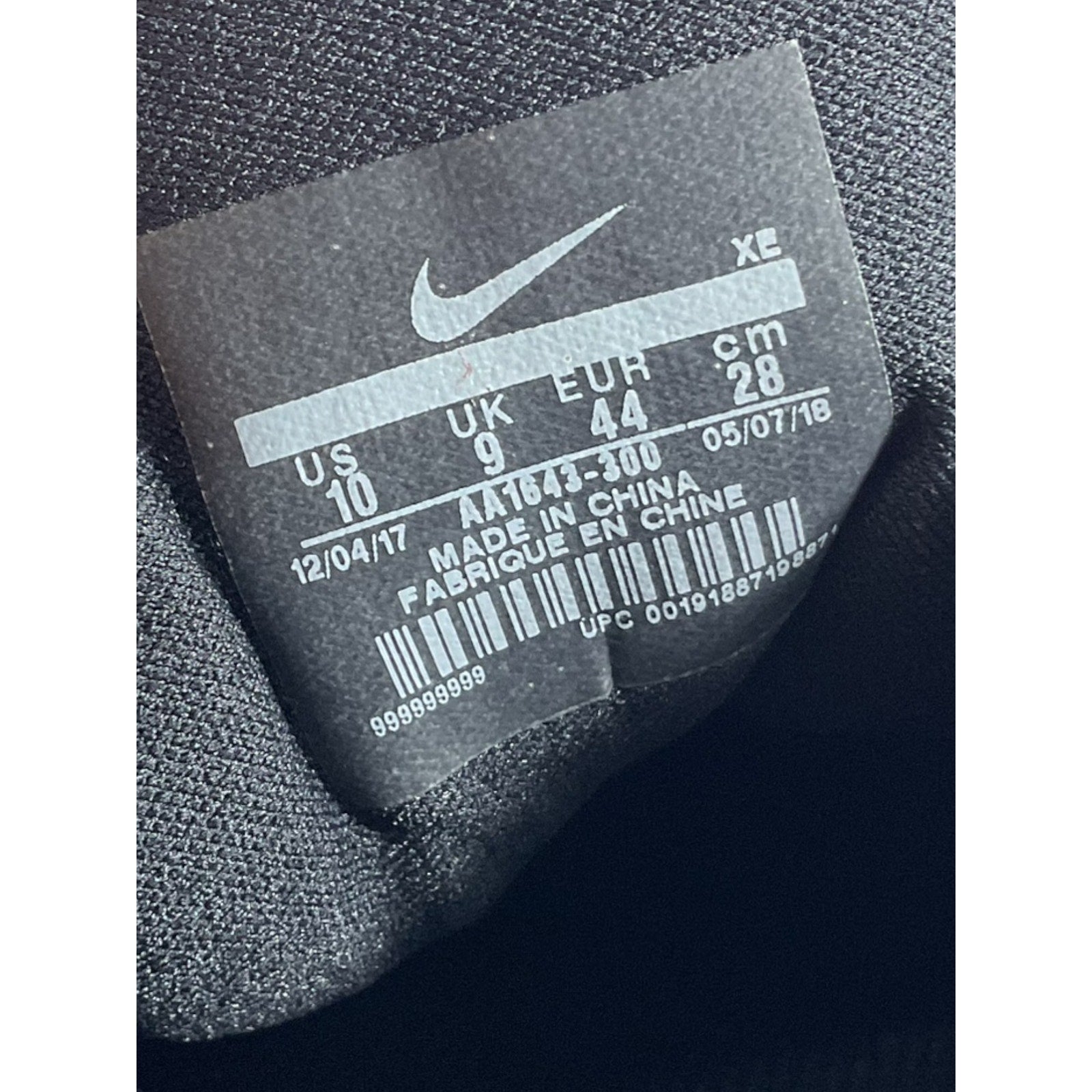 Tenis 10 (Nike)