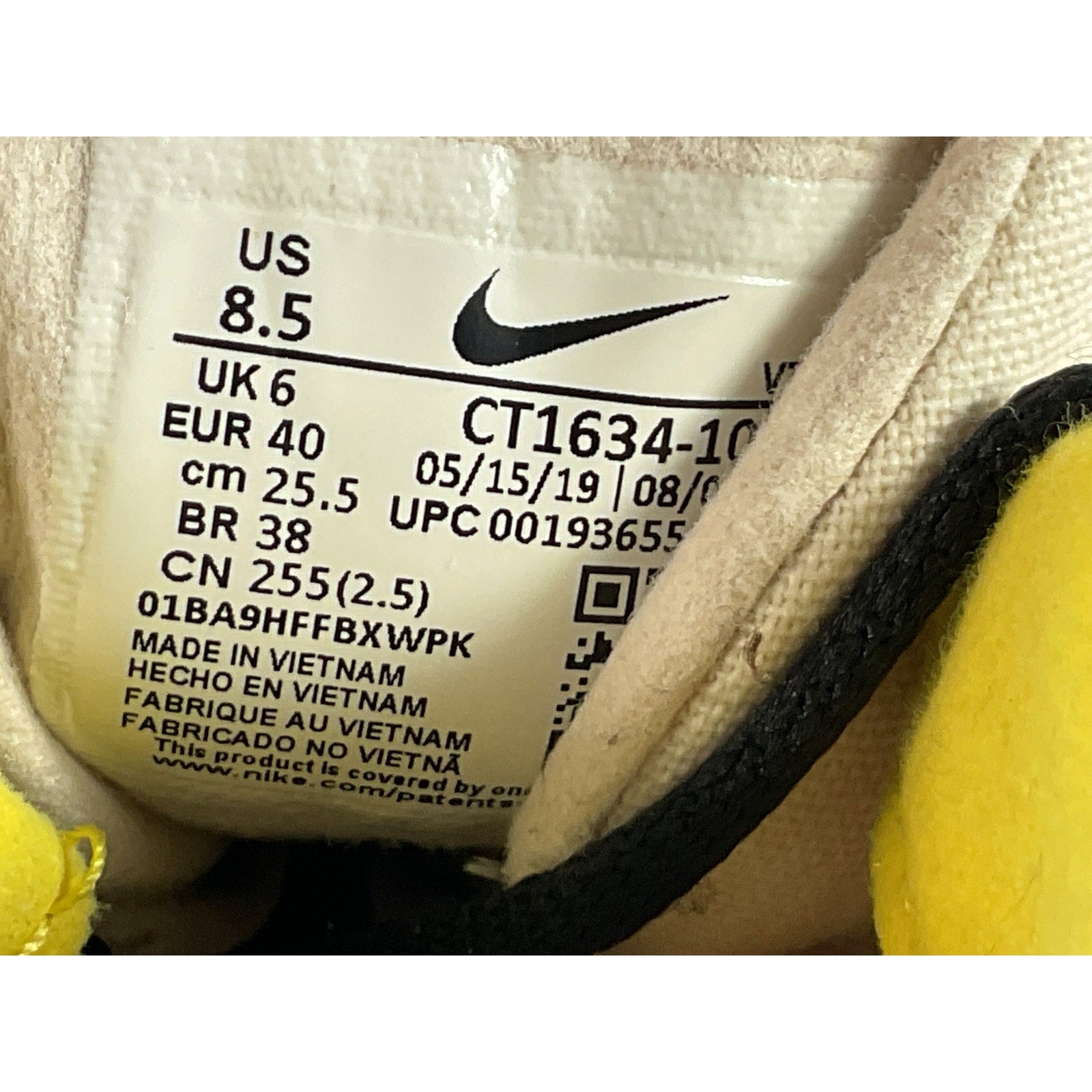 Tenis 8.5 (Nike)