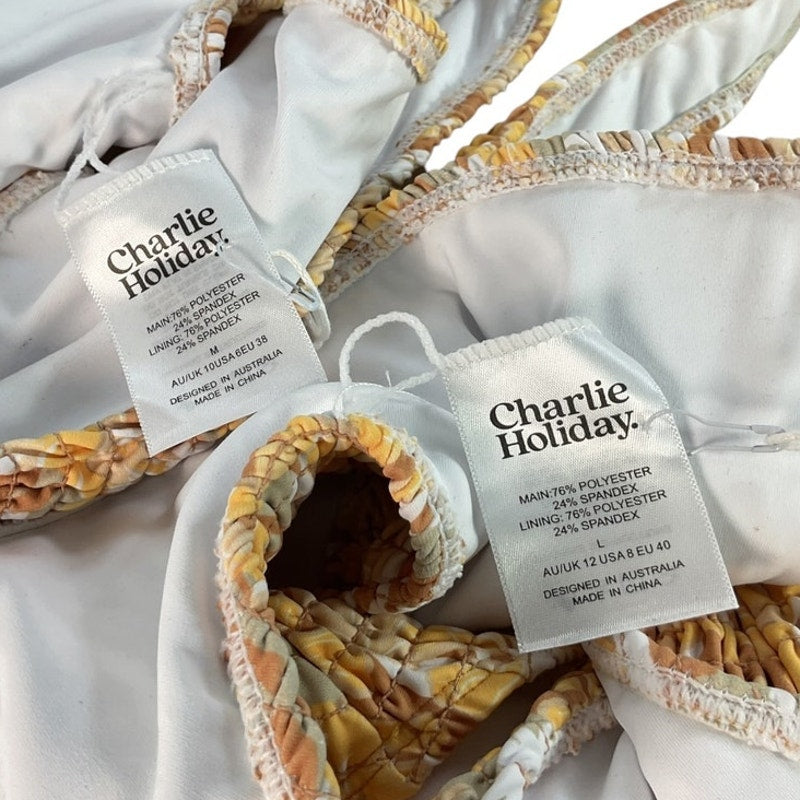 Traje de baño (Charlie Holiday)