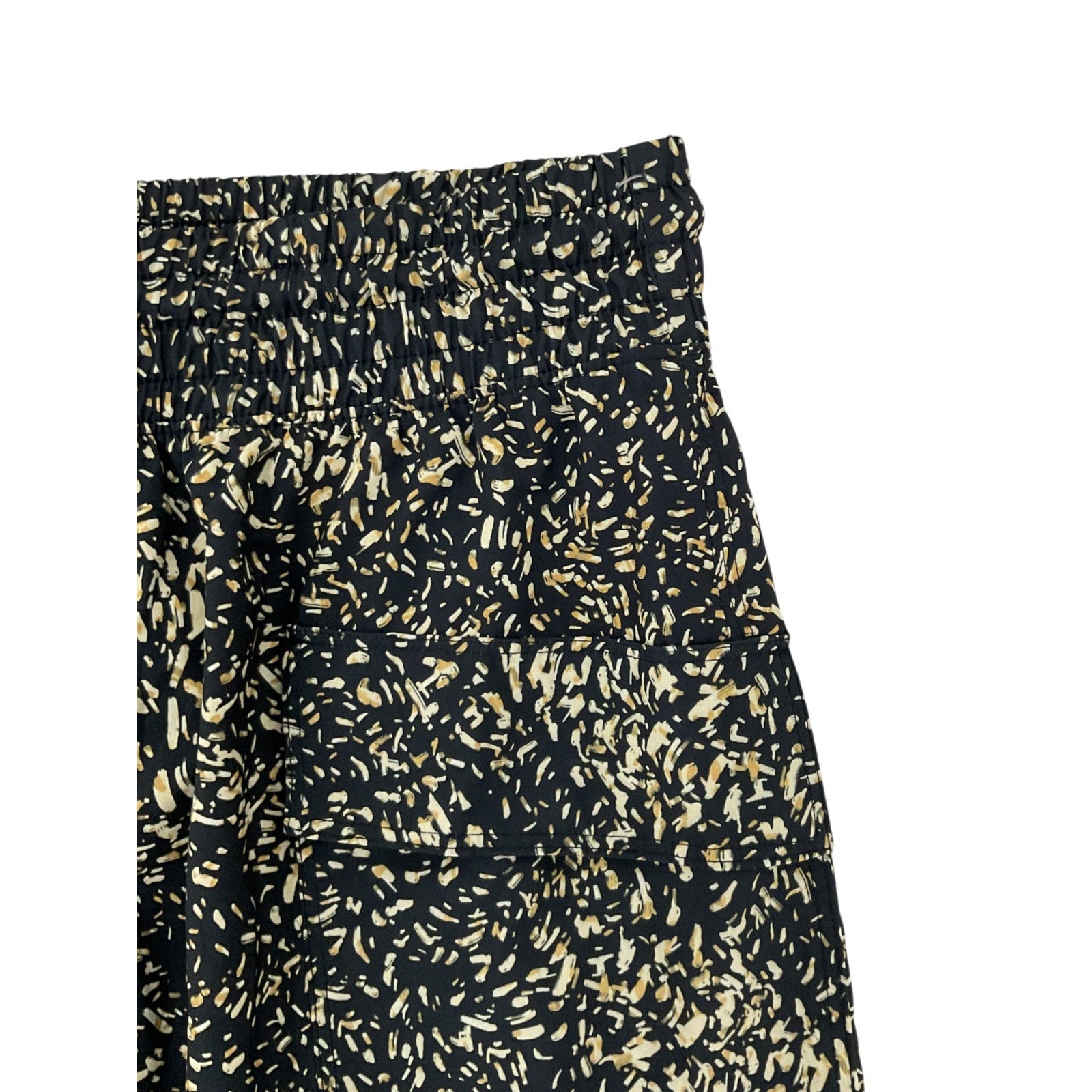 Short M (Old Navy)