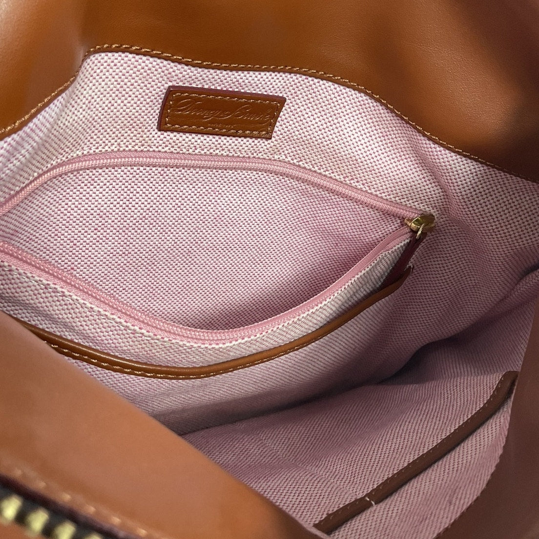 Cartera (Dooney & Bourkey)