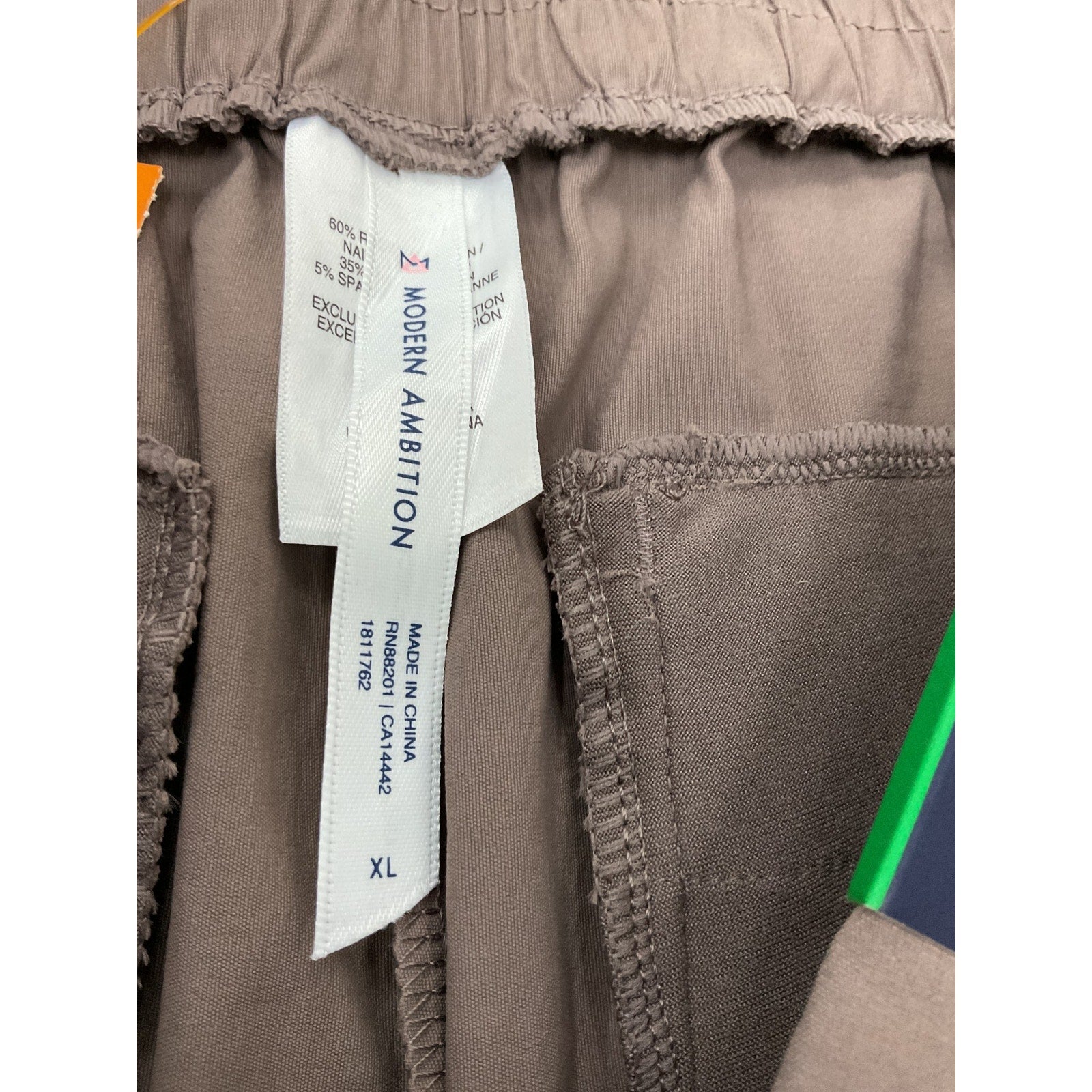 Pantalon XL (Modern Ambition)